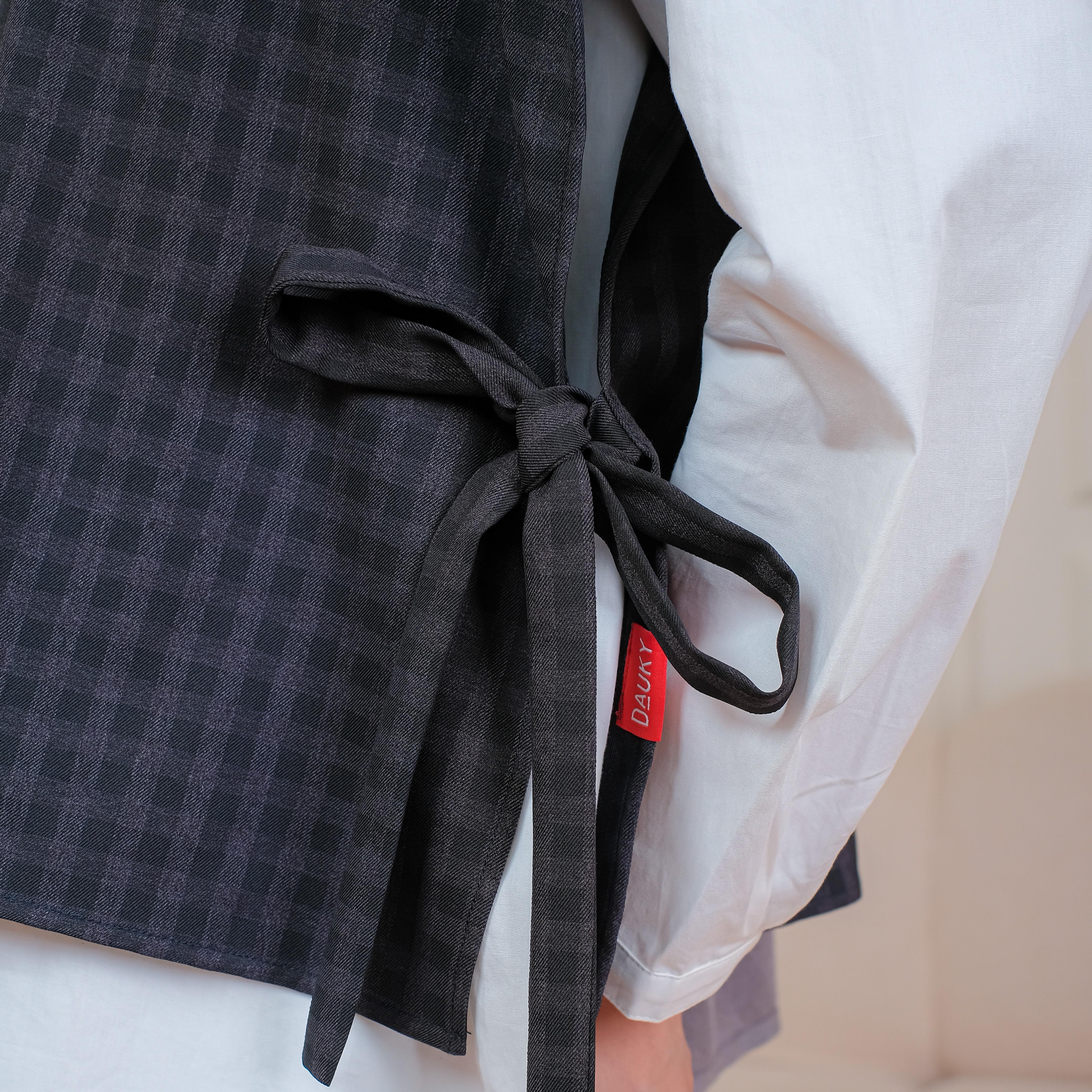 VEST ASYMMETRIC PLAID