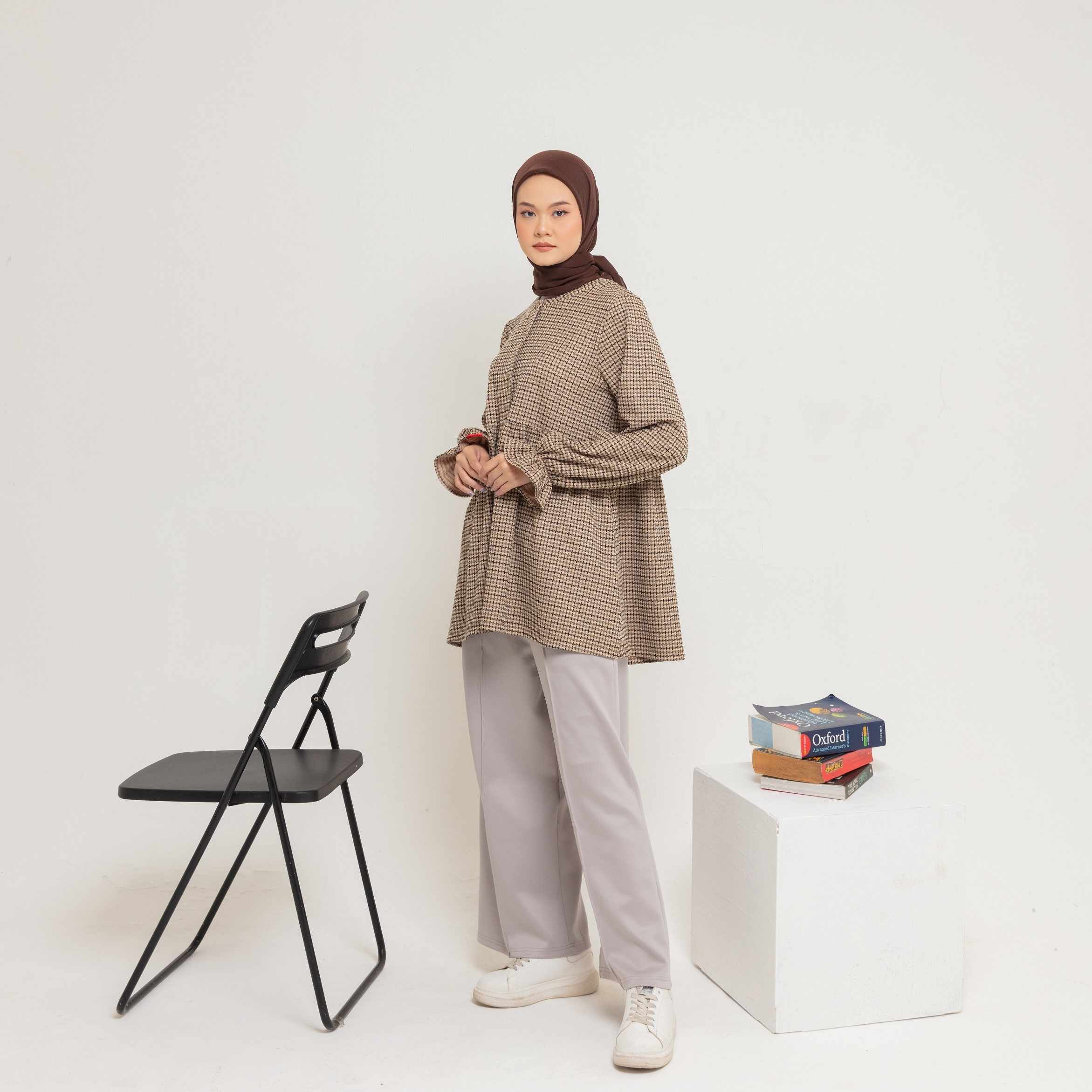 M Tunik Knit Tweed Ruffles - Nude