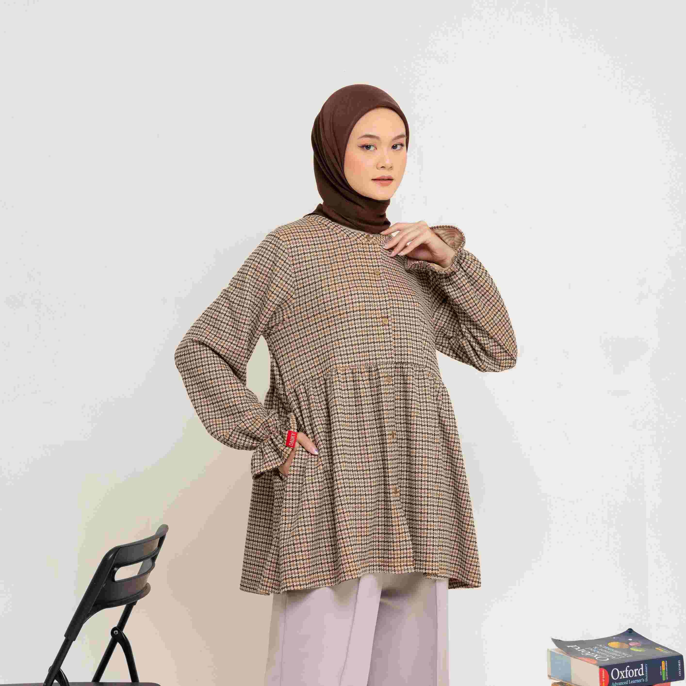 M Tunik Knit Tweed Ruffles - Nude