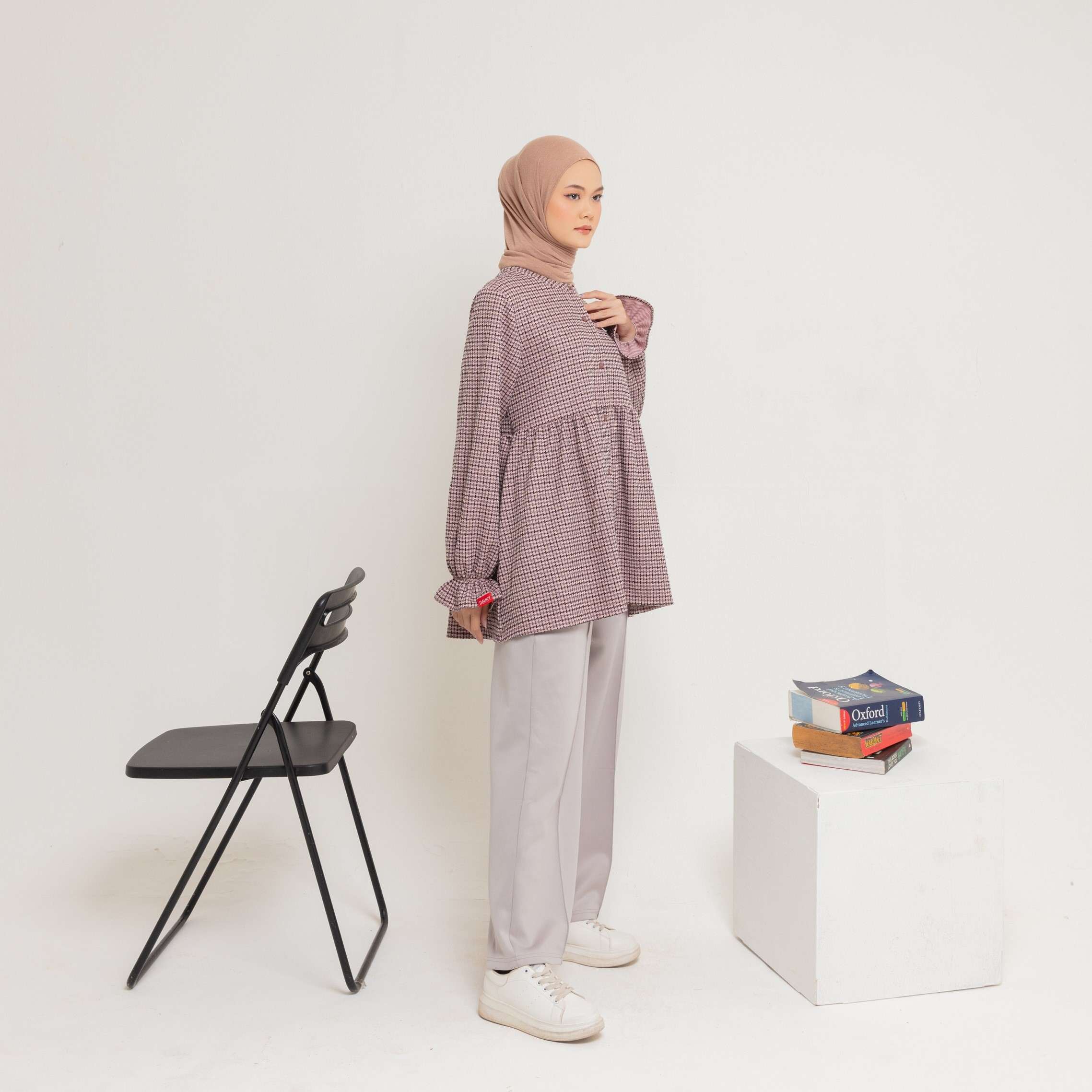 M Tunik Knit Tweed Ruffles