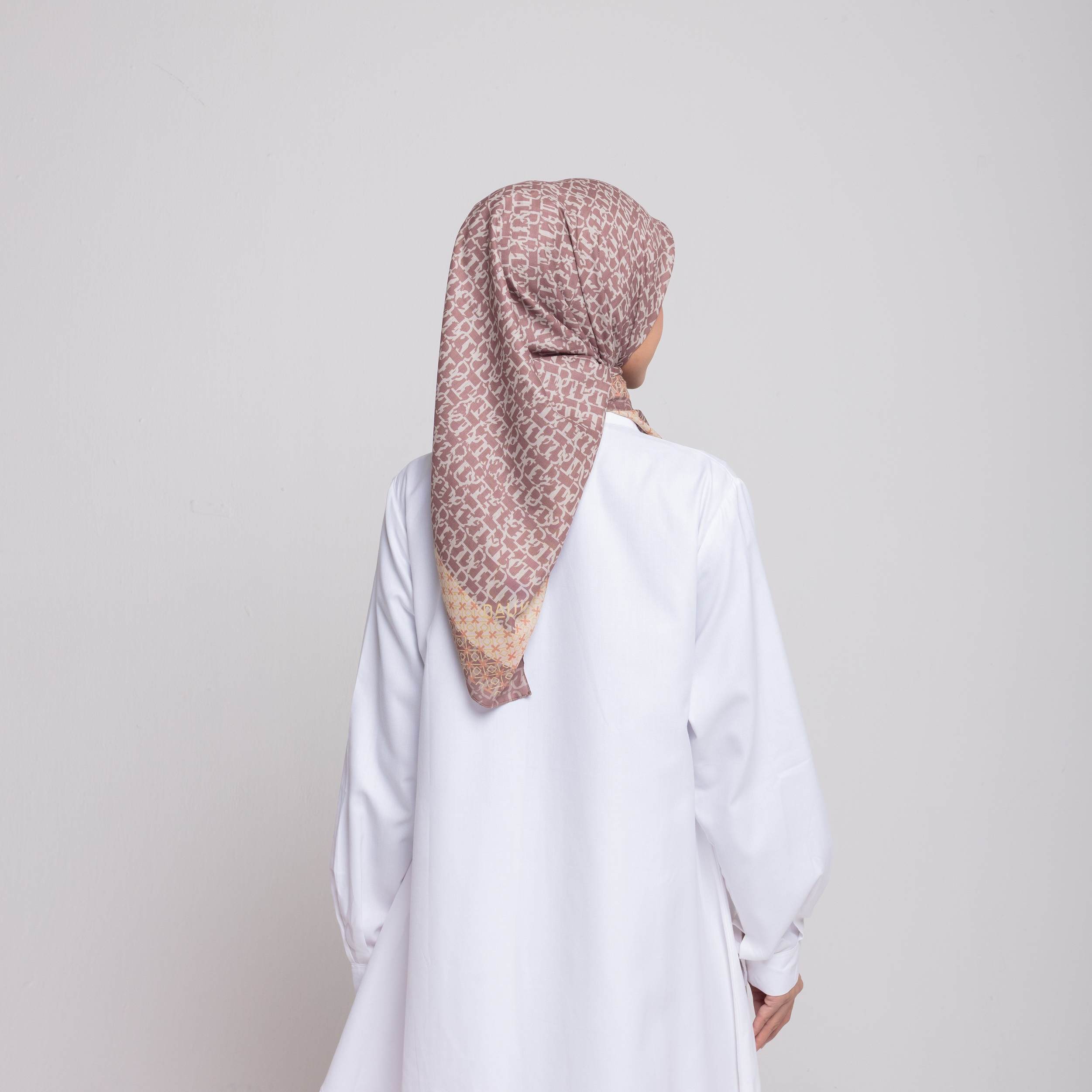 New Monogram Scarf - Nude