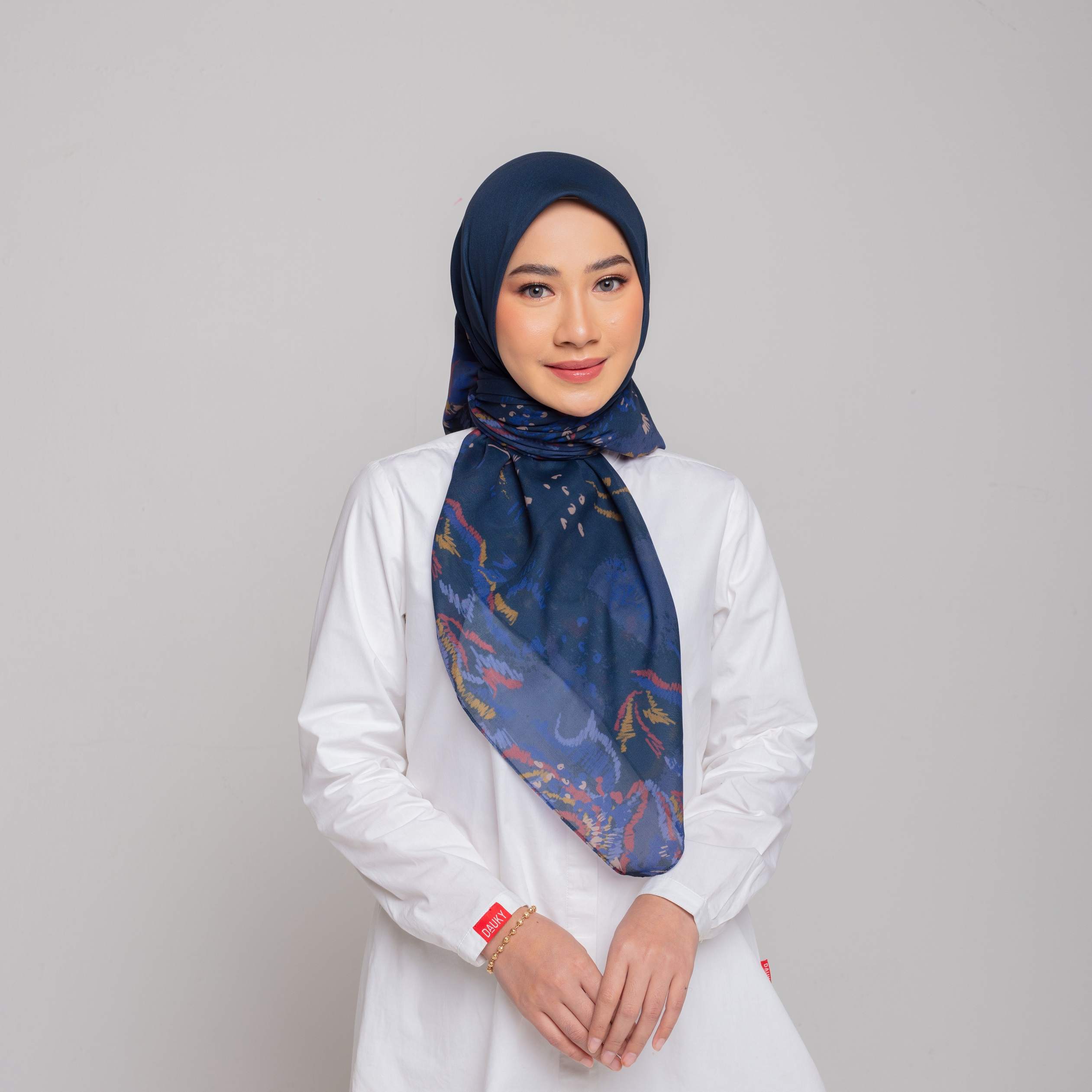#color_navy