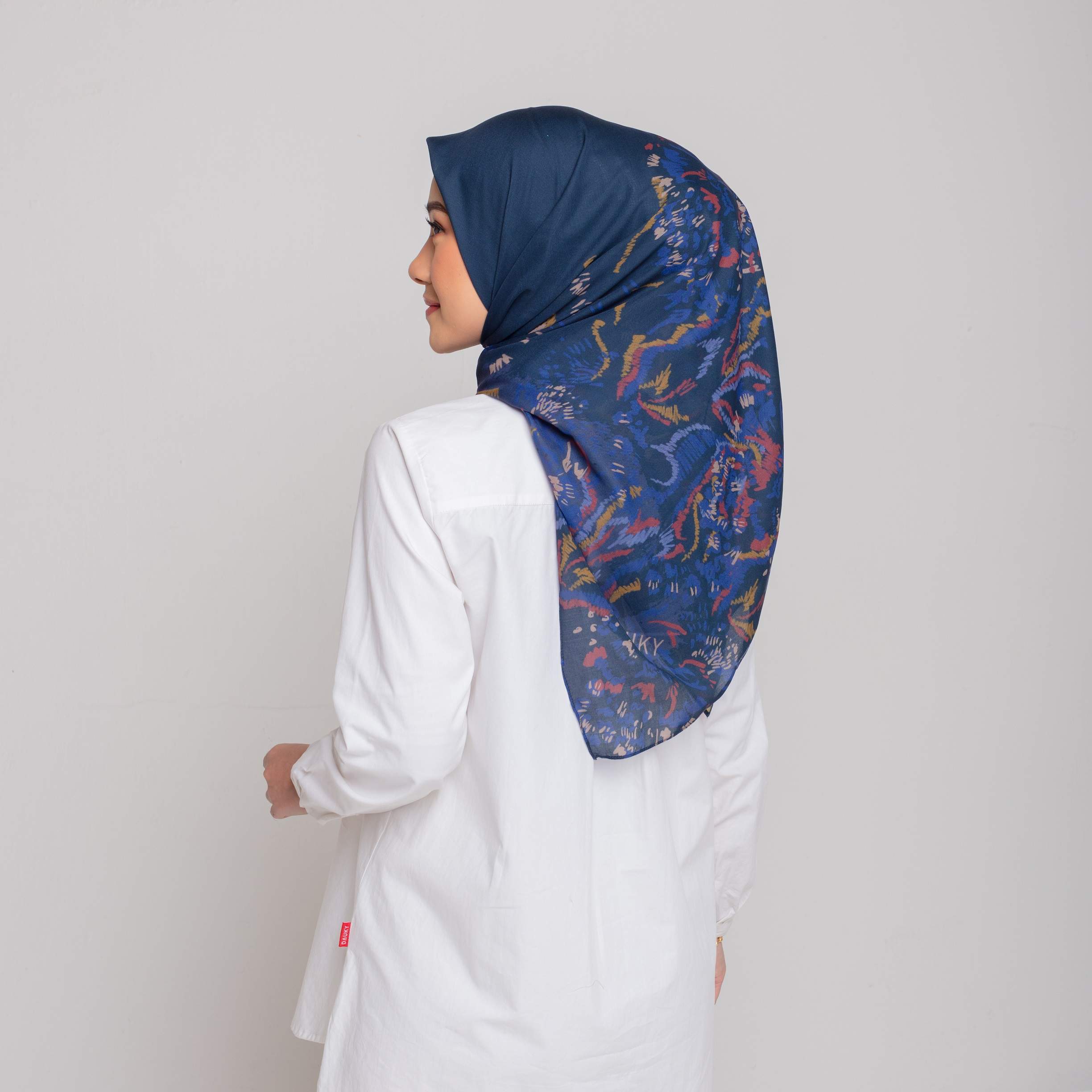 #color_navy