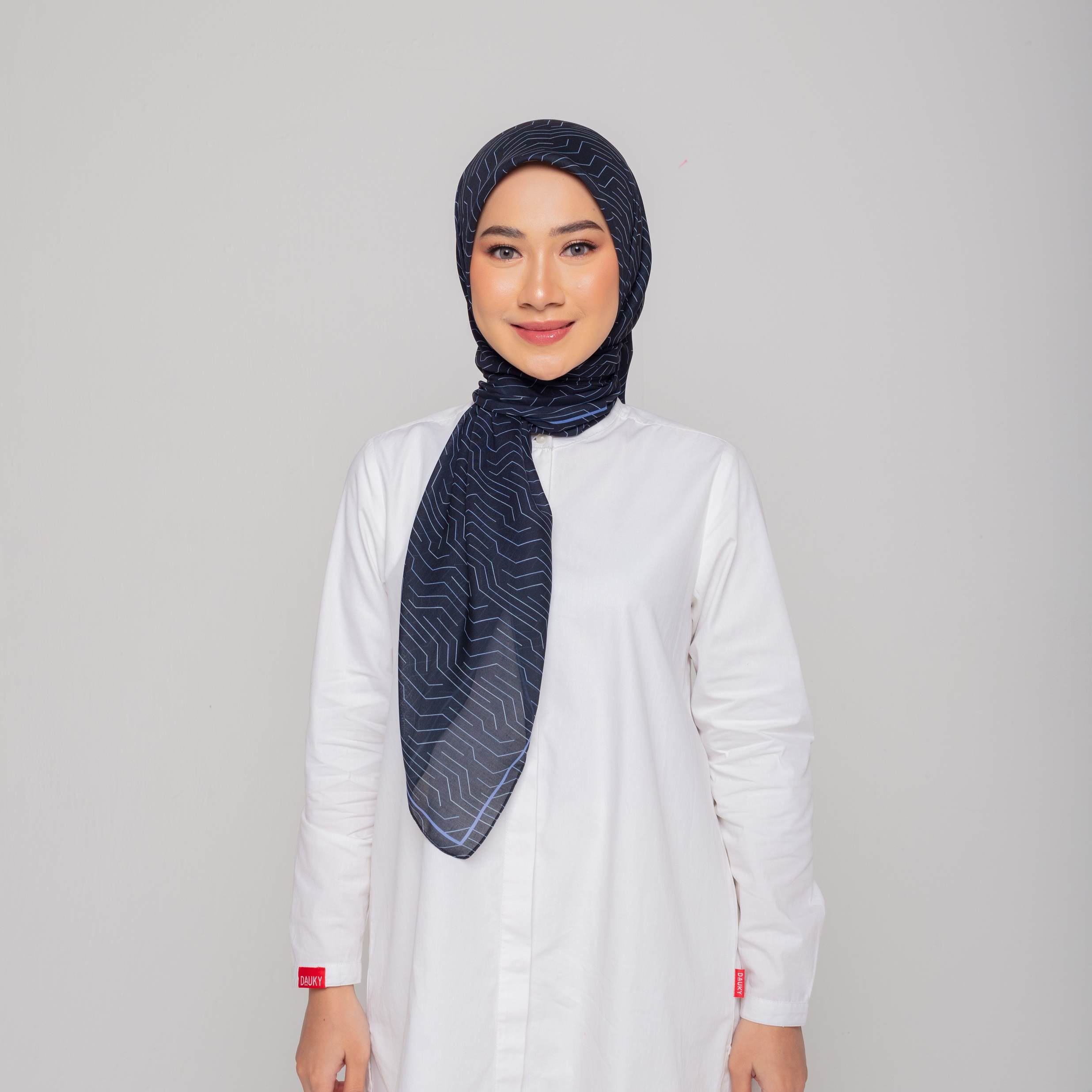 #color_hitam