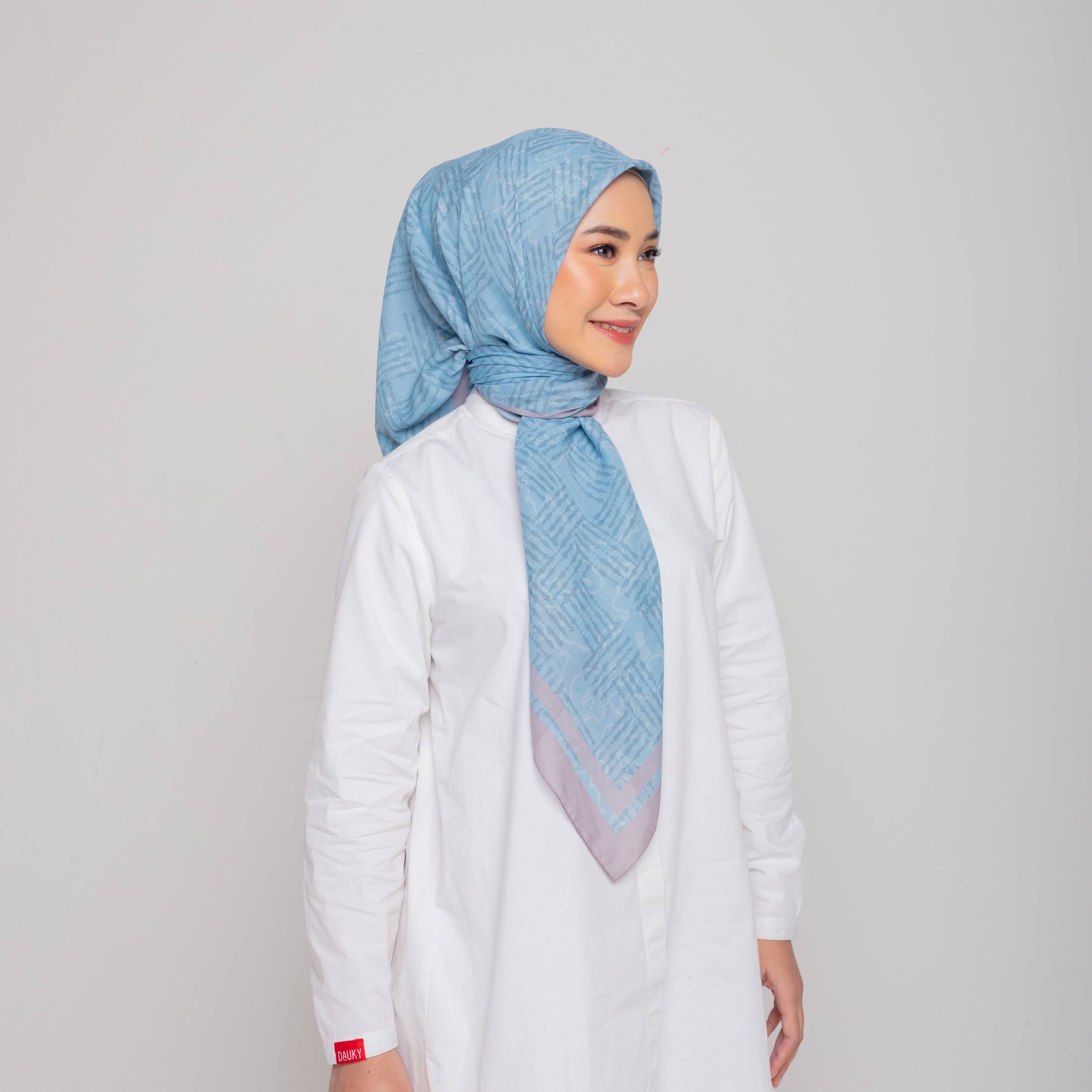 #color_biru