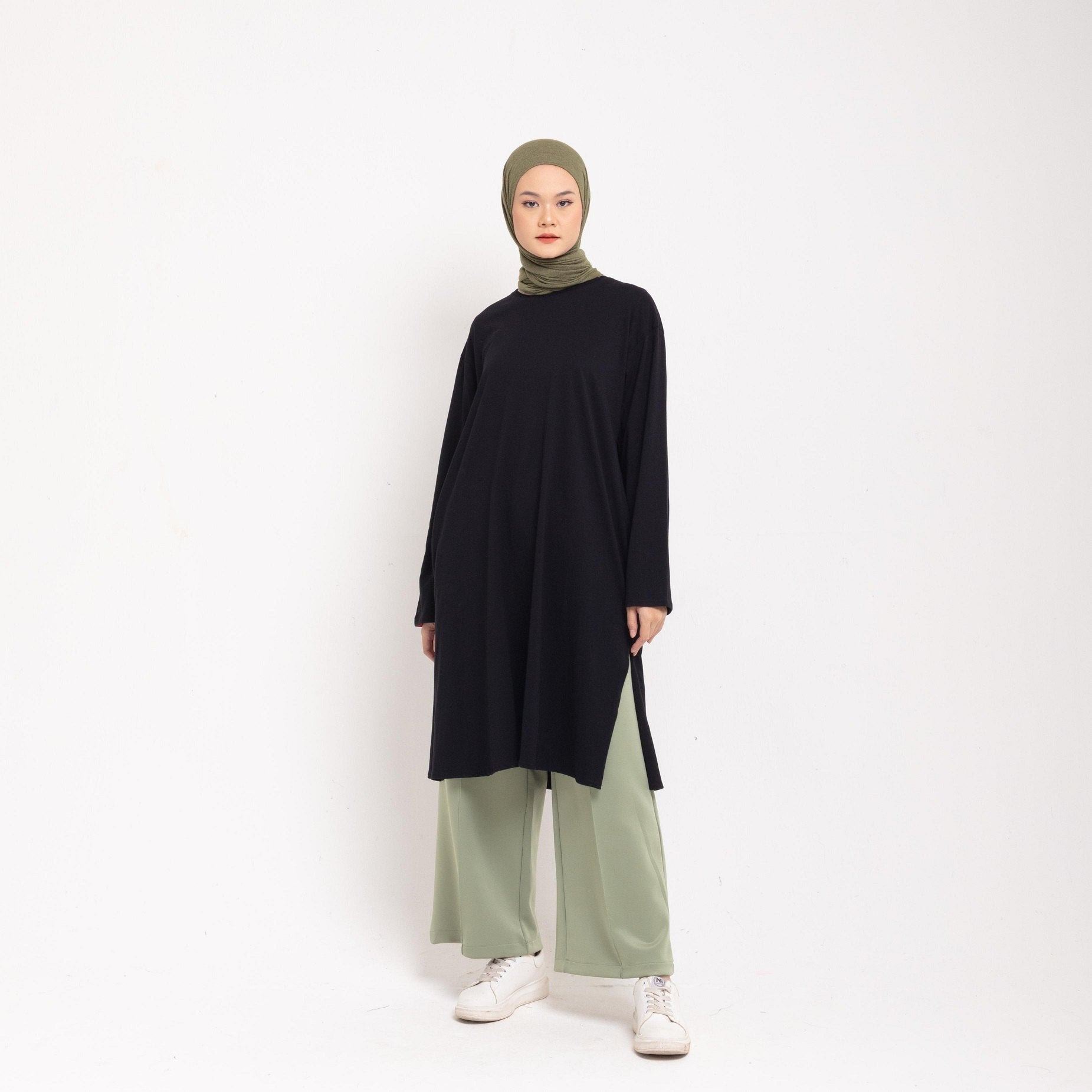 #color_hitam
