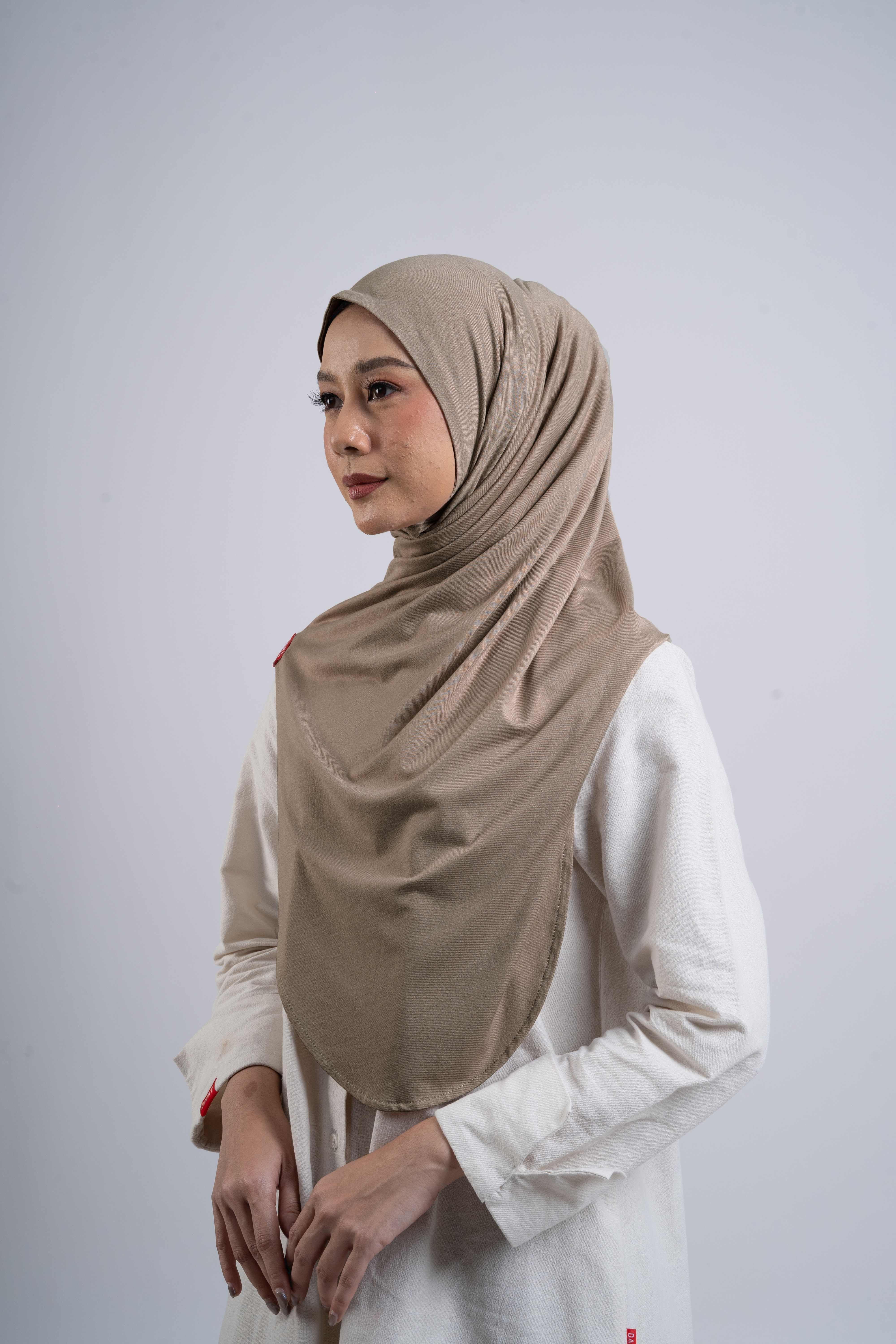 Curvy Instant Hijab - Taupe