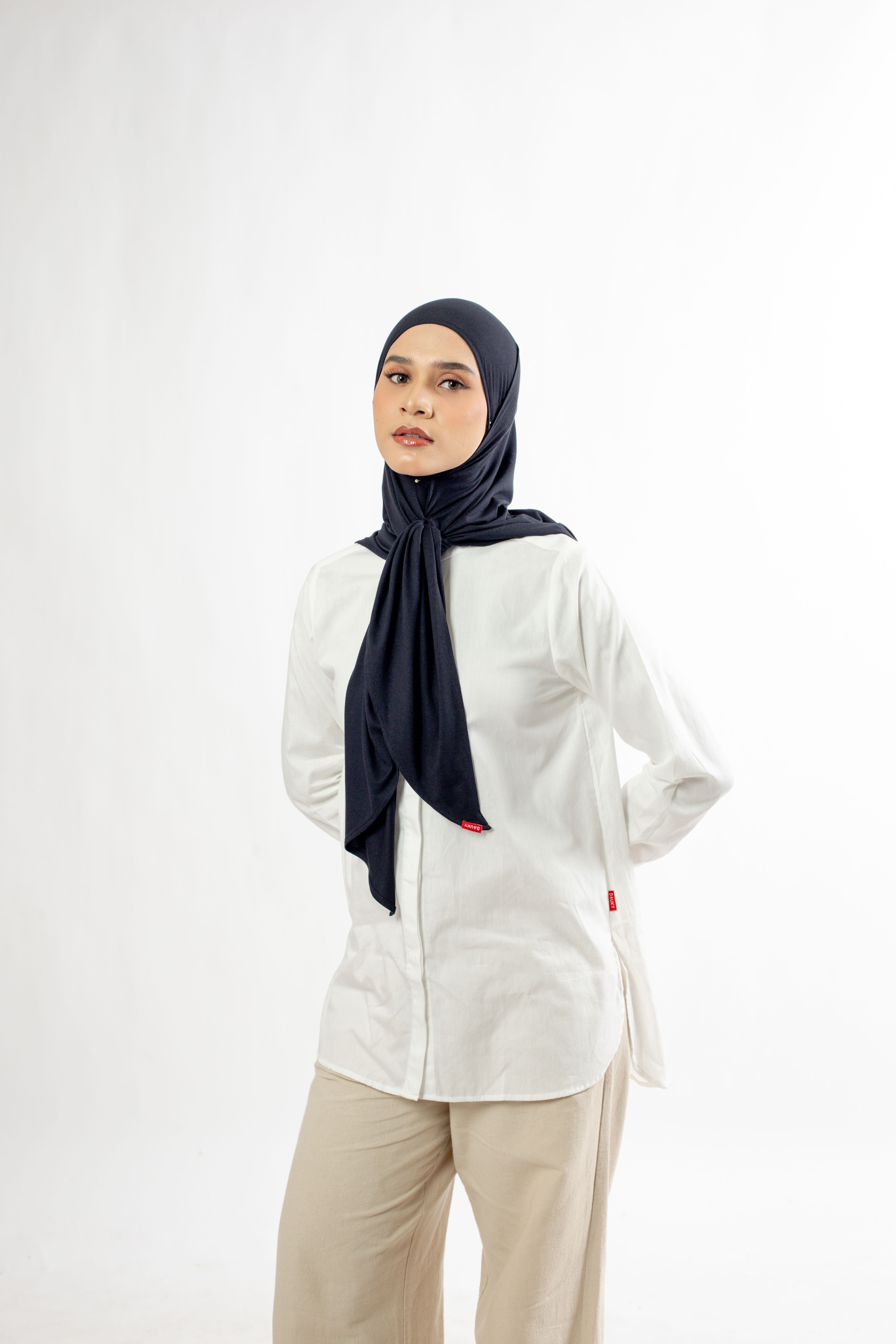 Small String Instant Hijab - Black