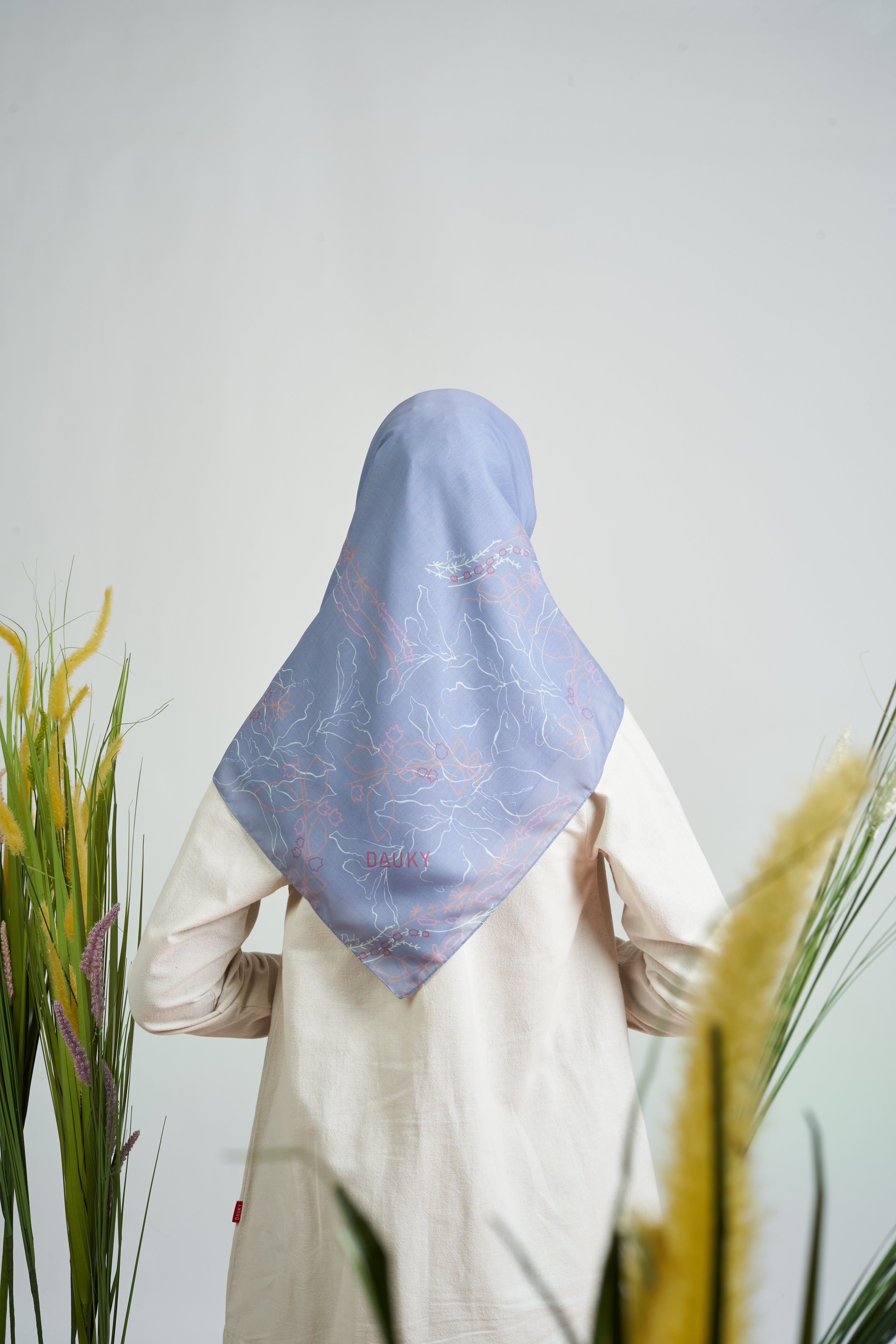 Melbourne Wild Flower Scarf - Light Blue