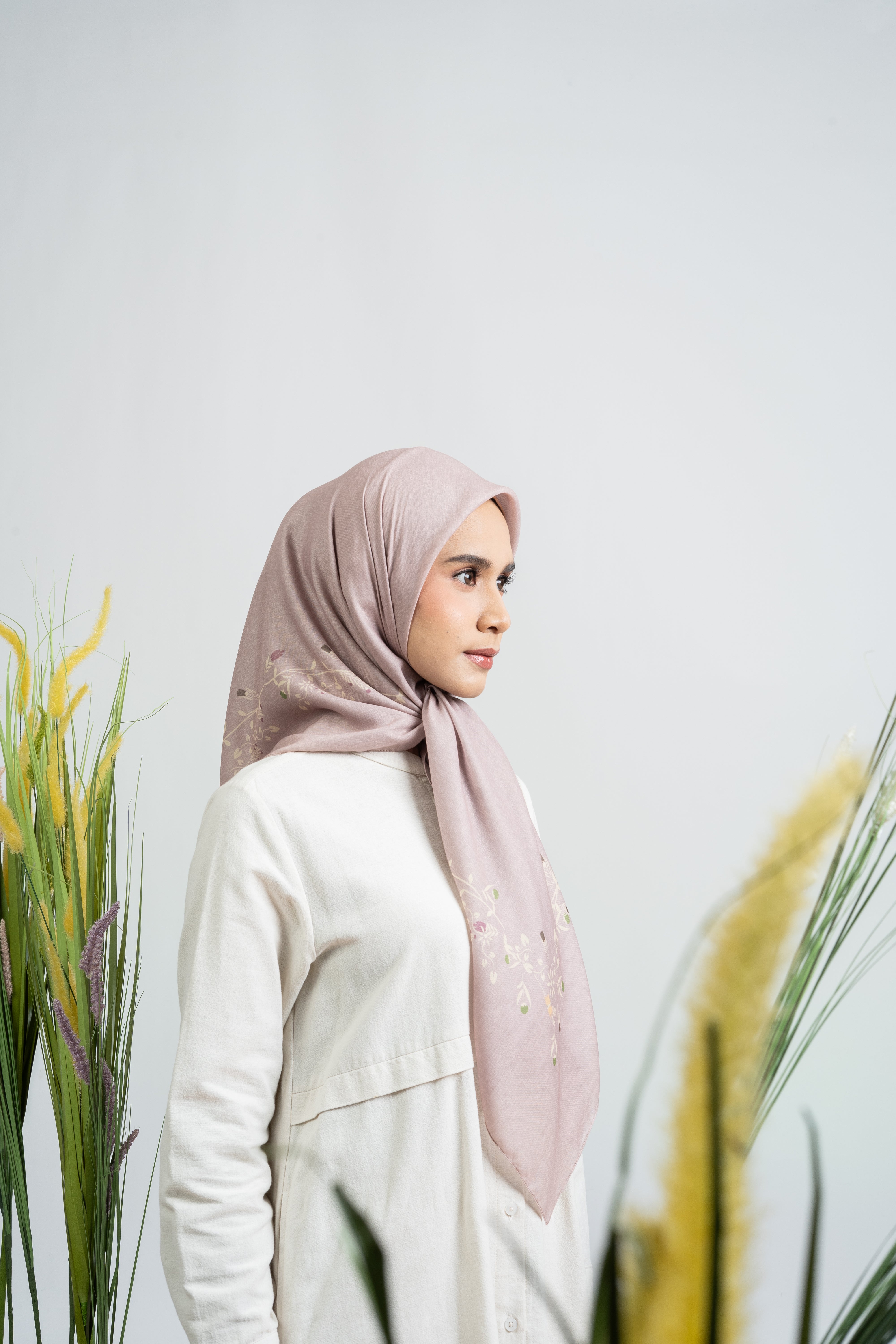 Melbourne Floral Scarf - Taupe