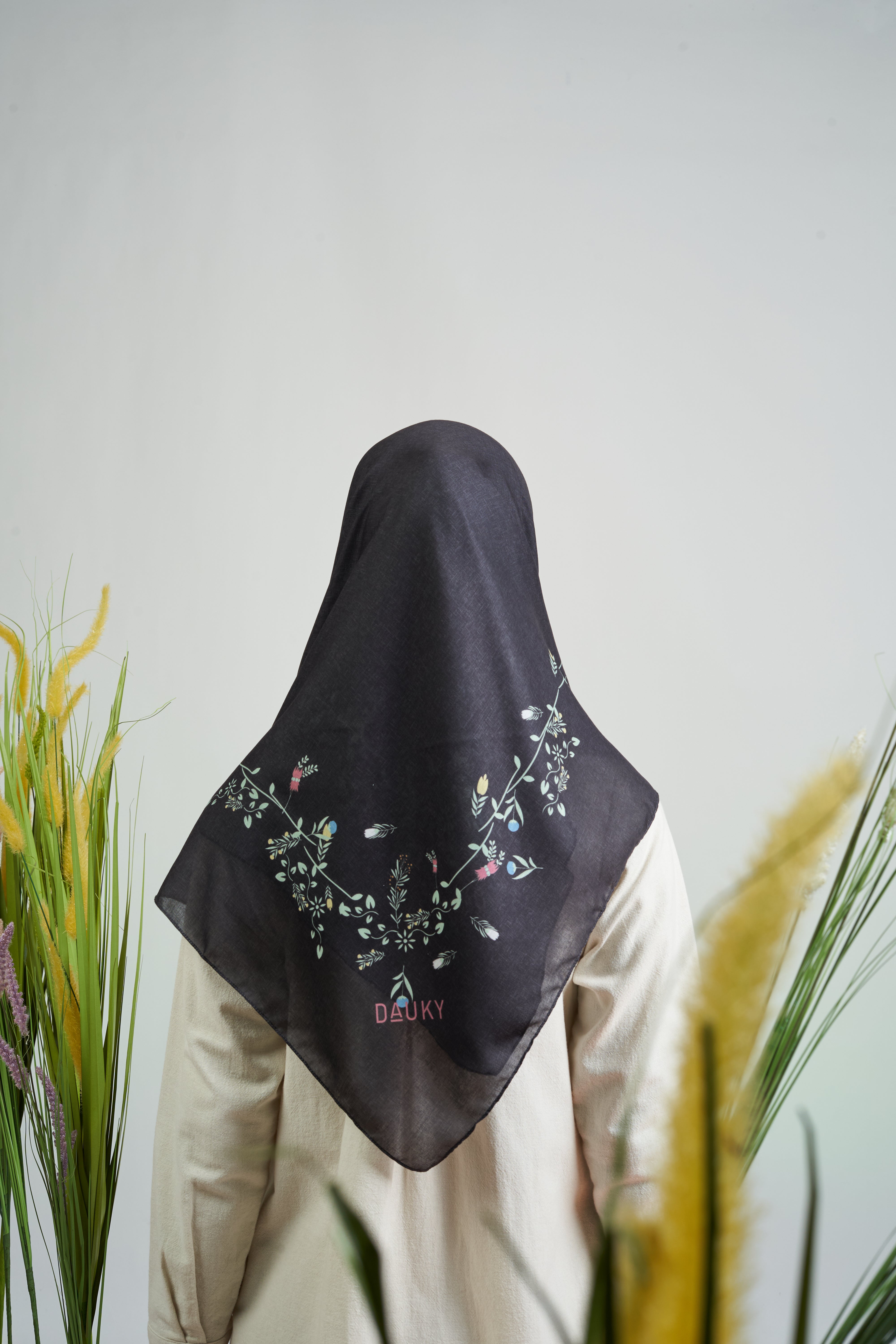 Melbourne Floral Scarf - Black