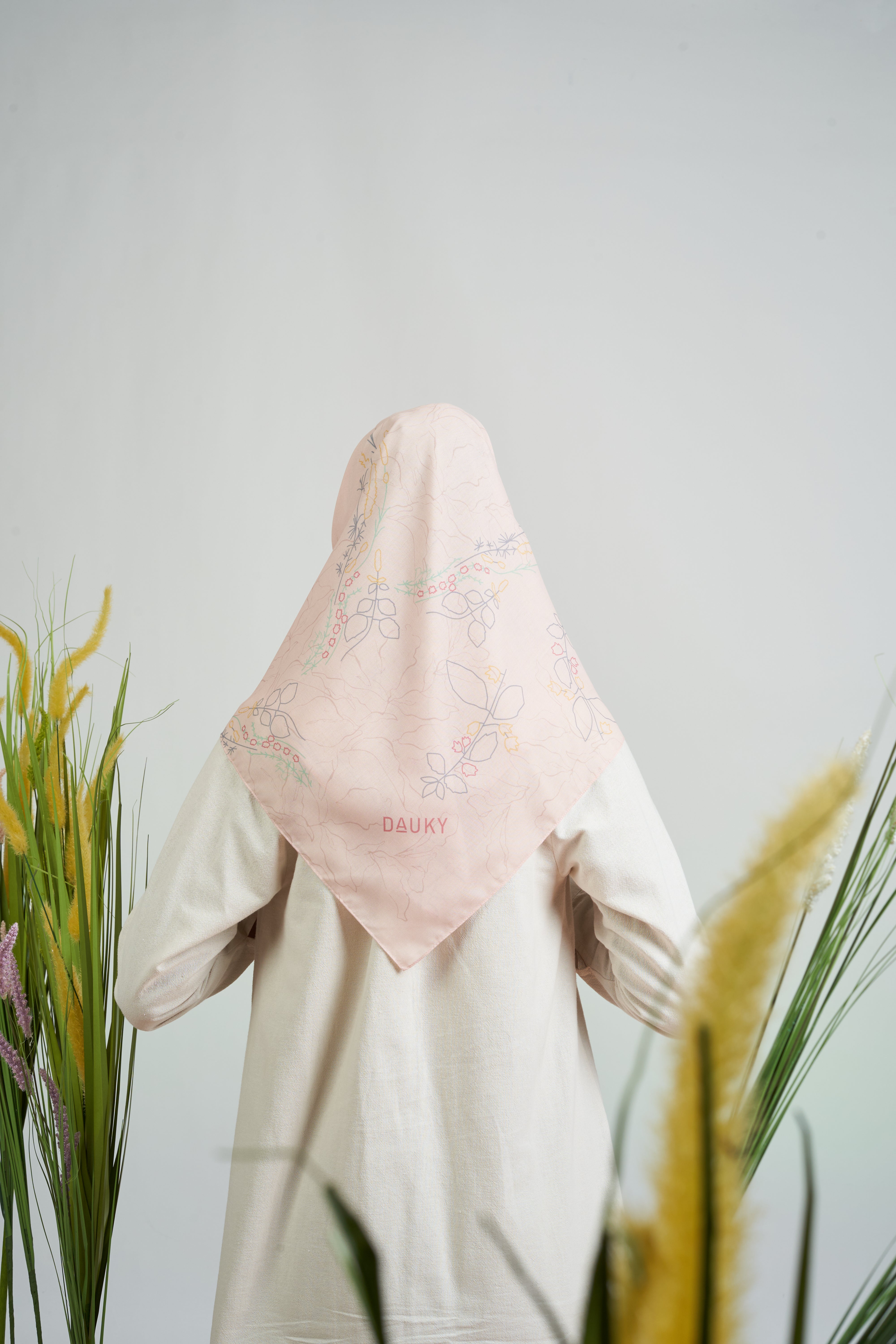 Melbourne Wild Flower Scarf - Beige