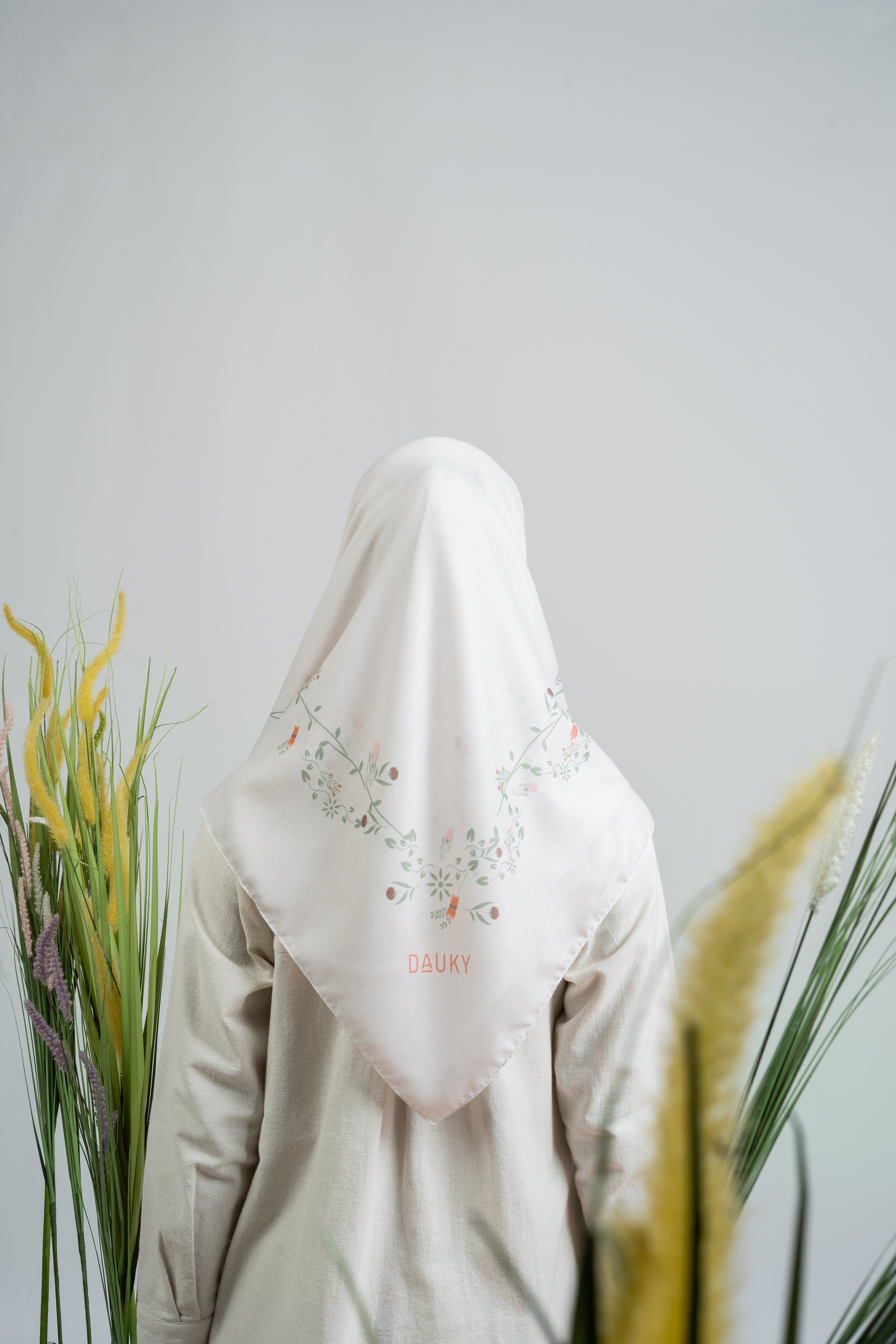 Melbourne Floral Scarf - Ivory