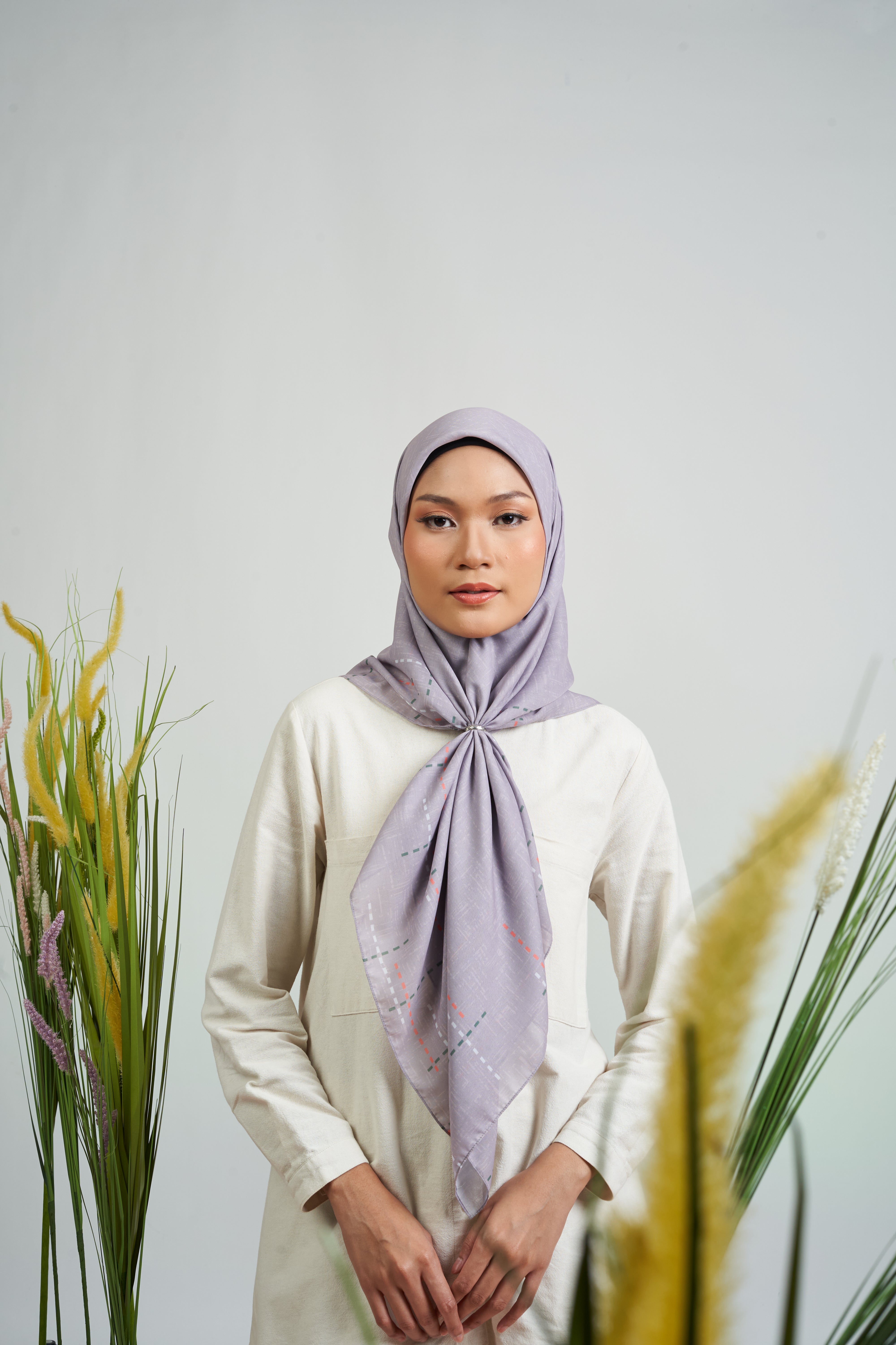 MELBOURNE LINED STITCHES SCARF - TAUPE