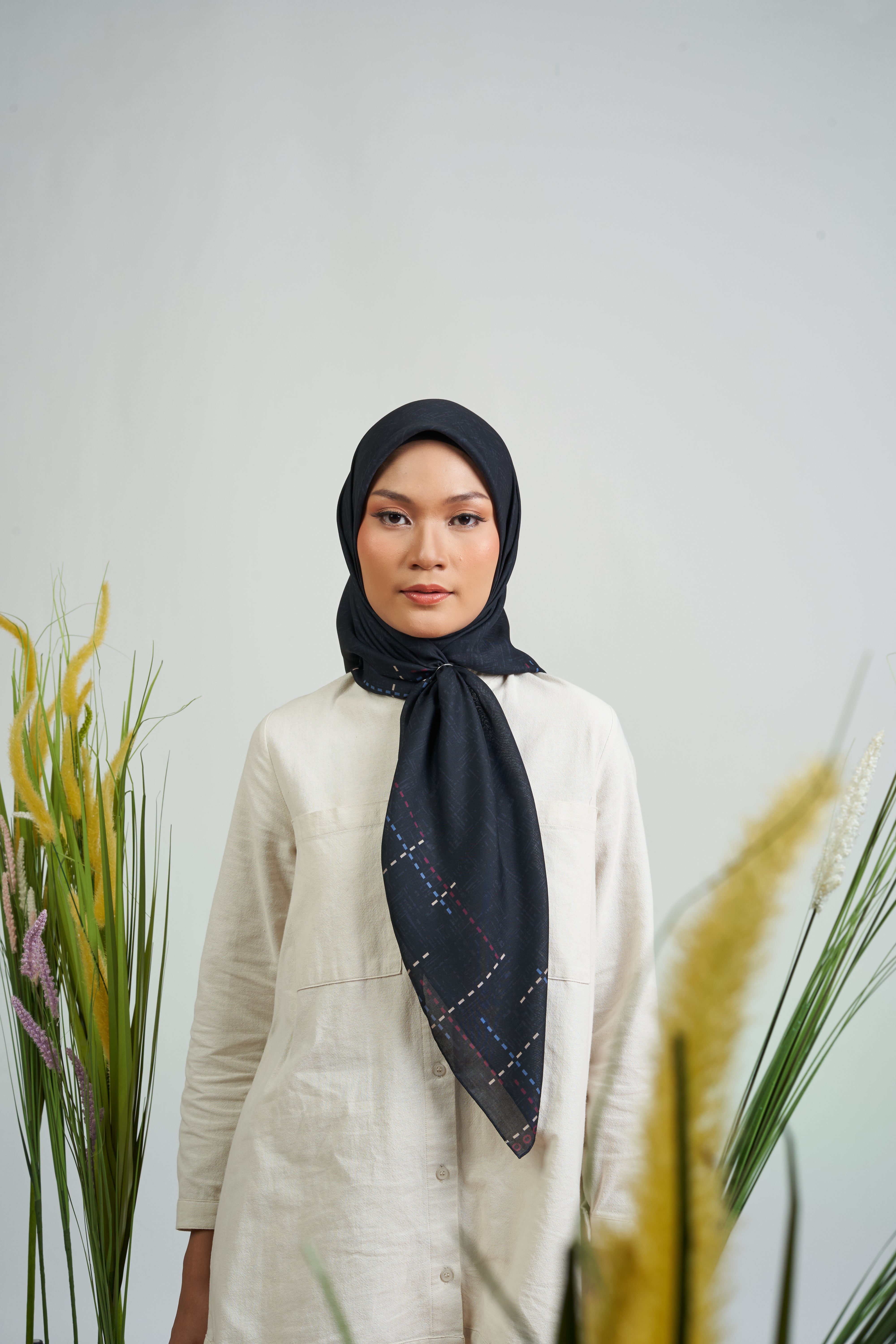 MELBOURNE LINED STITCHES SCARF - BLACK