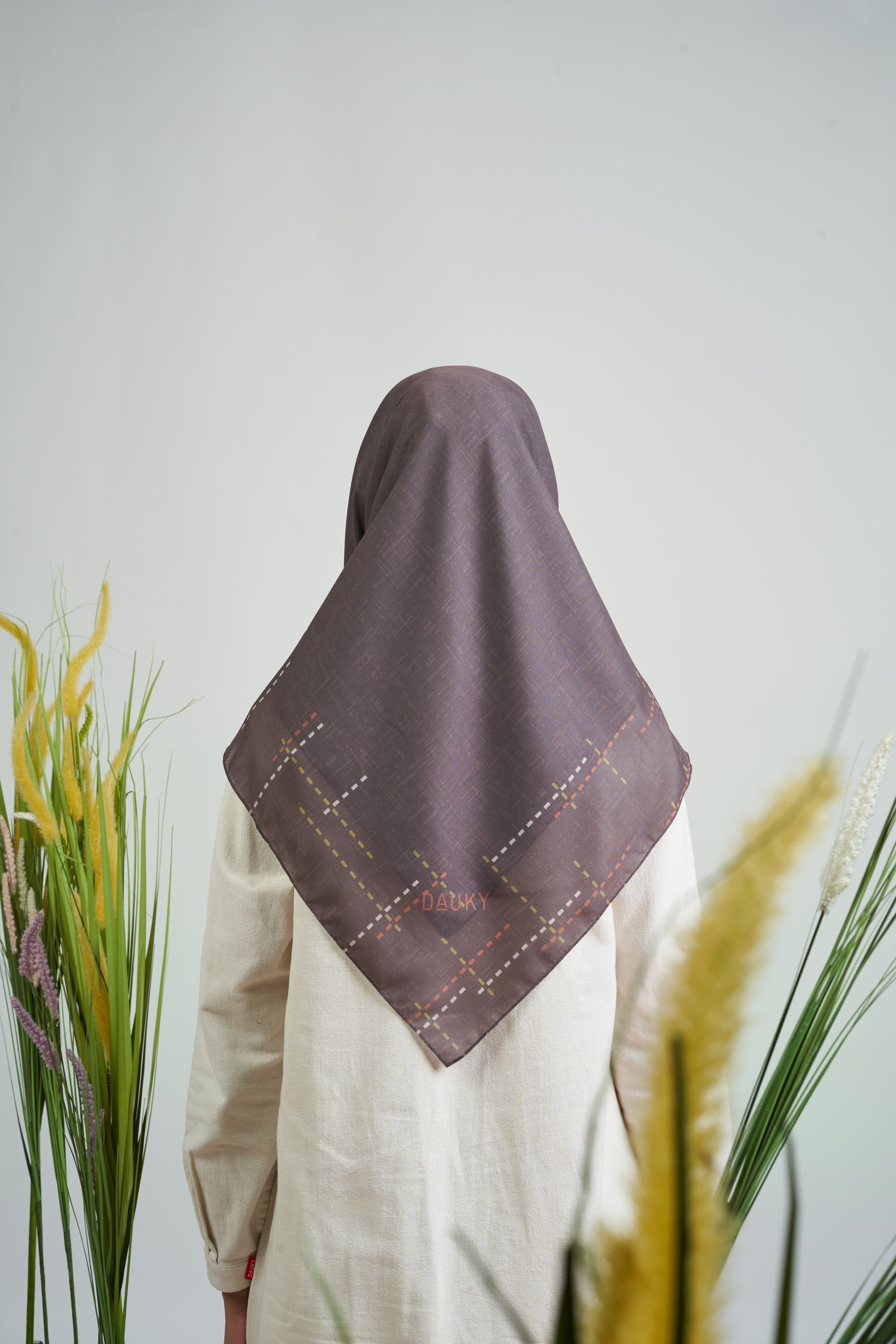 MELBOURNE LINED STITCHES SCARF - COFFEE