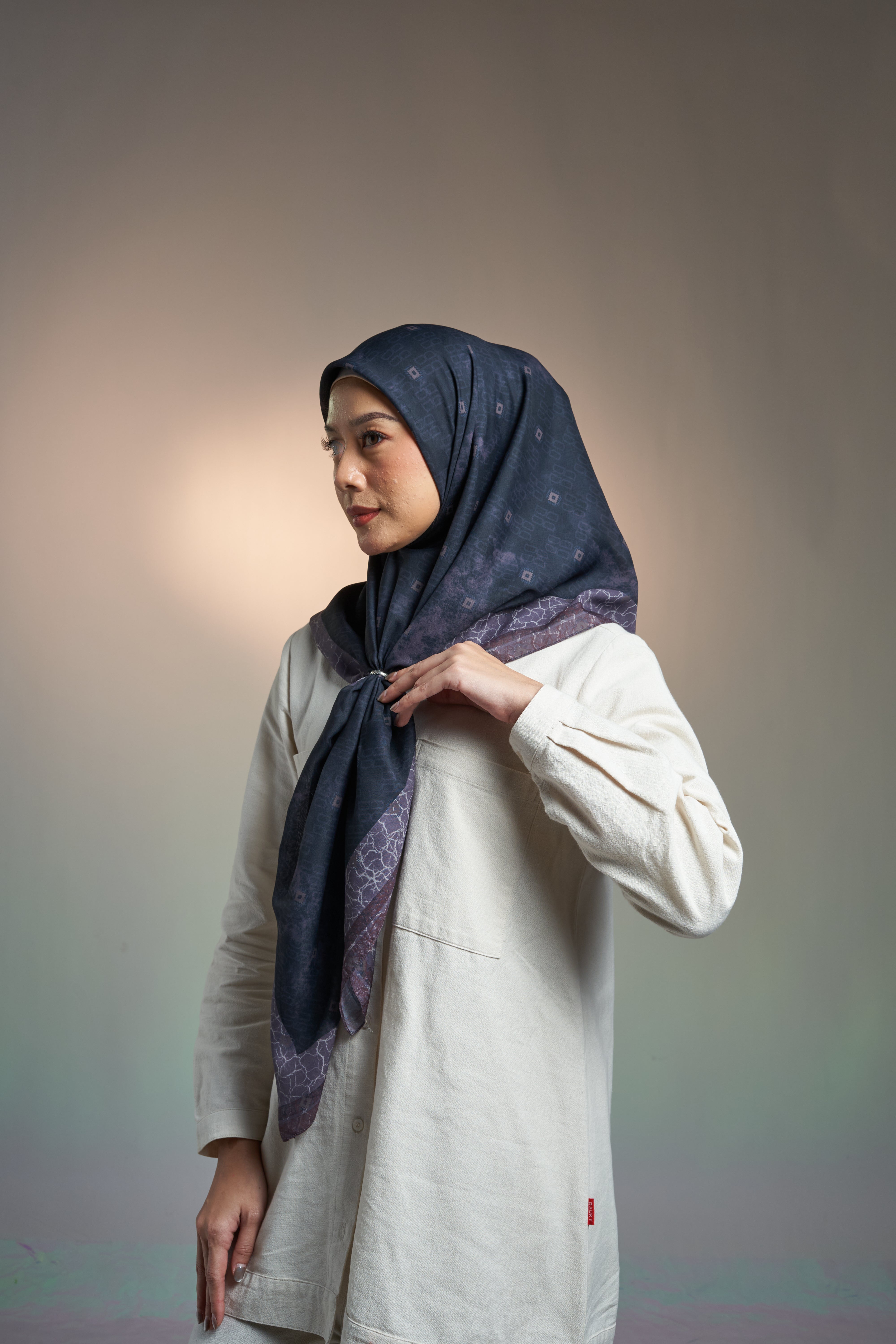 Fancy Monogram Scarf - Black