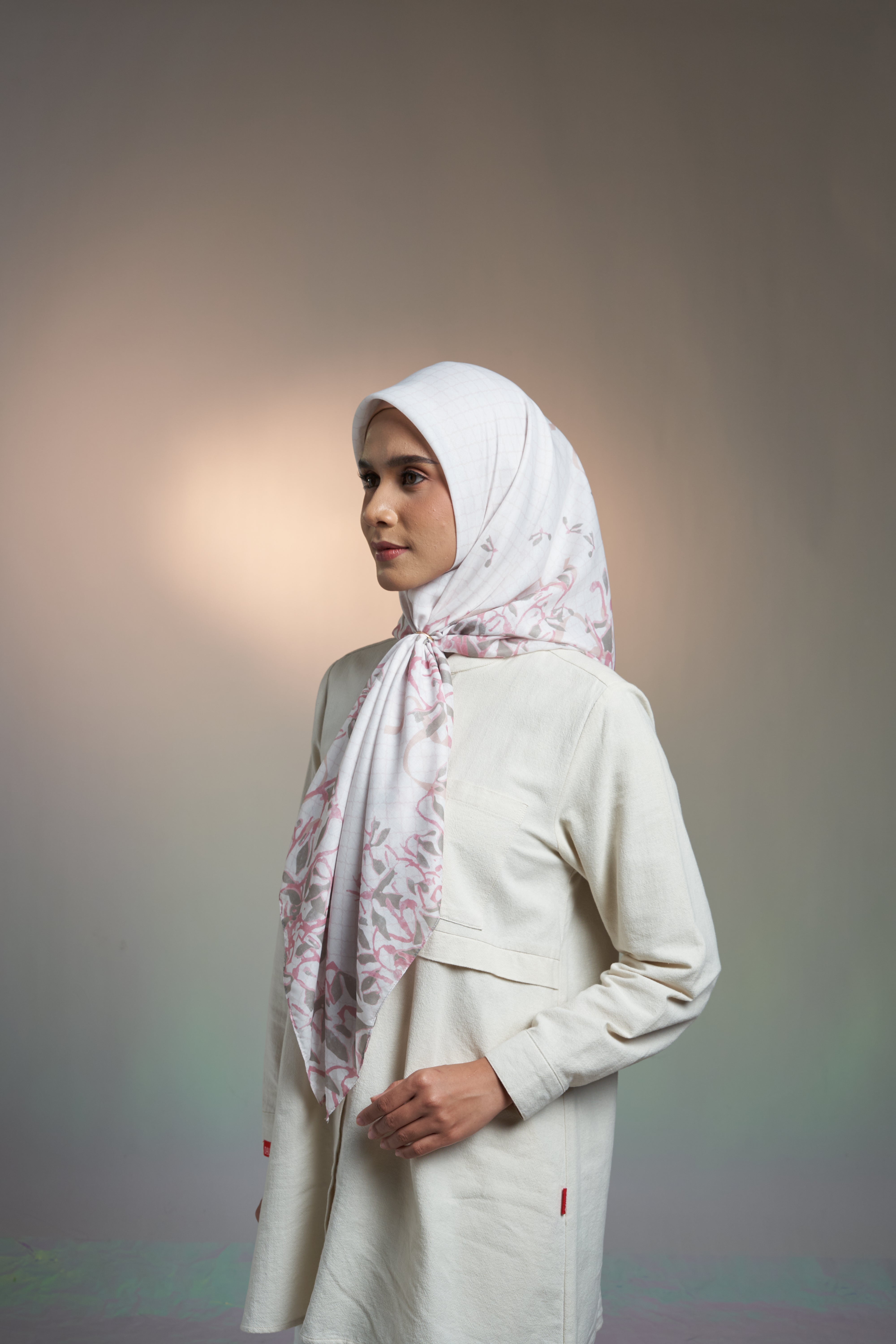 RELAXED SPRING SCARF - IVORY