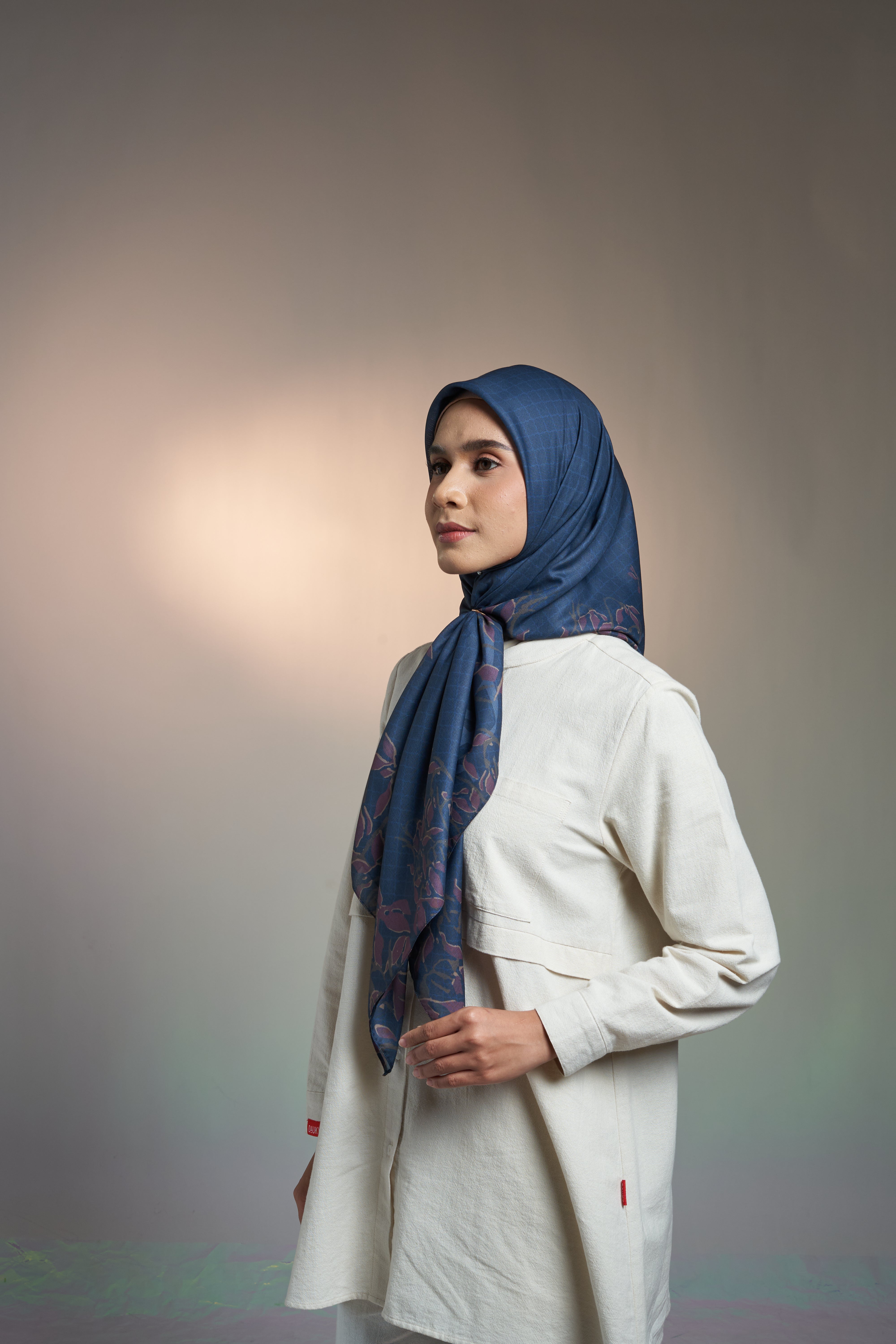 RELAXED SPRING SCARF - MIDNIGHT NAVY