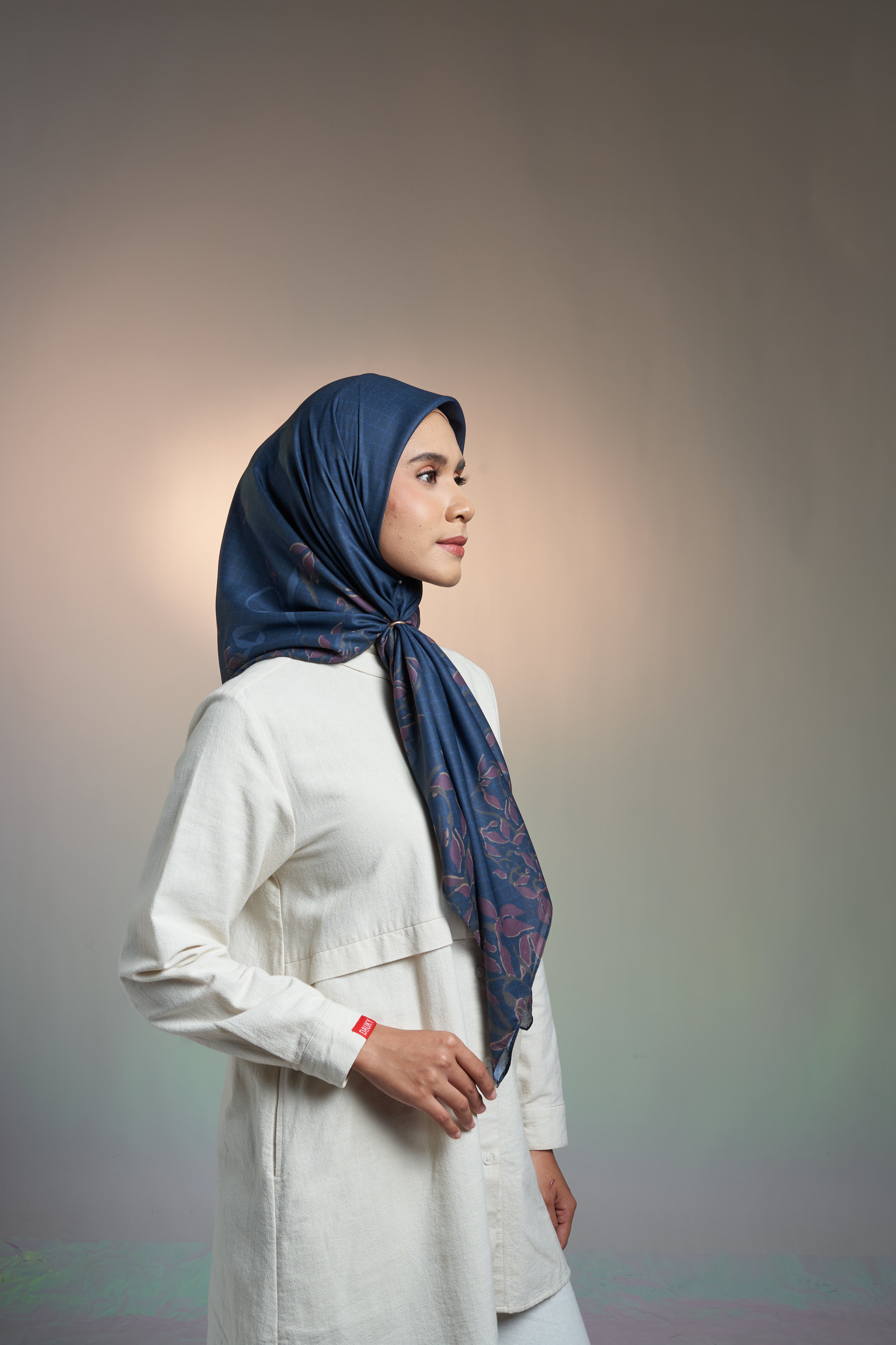 RELAXED SPRING SCARF - MIDNIGHT NAVY