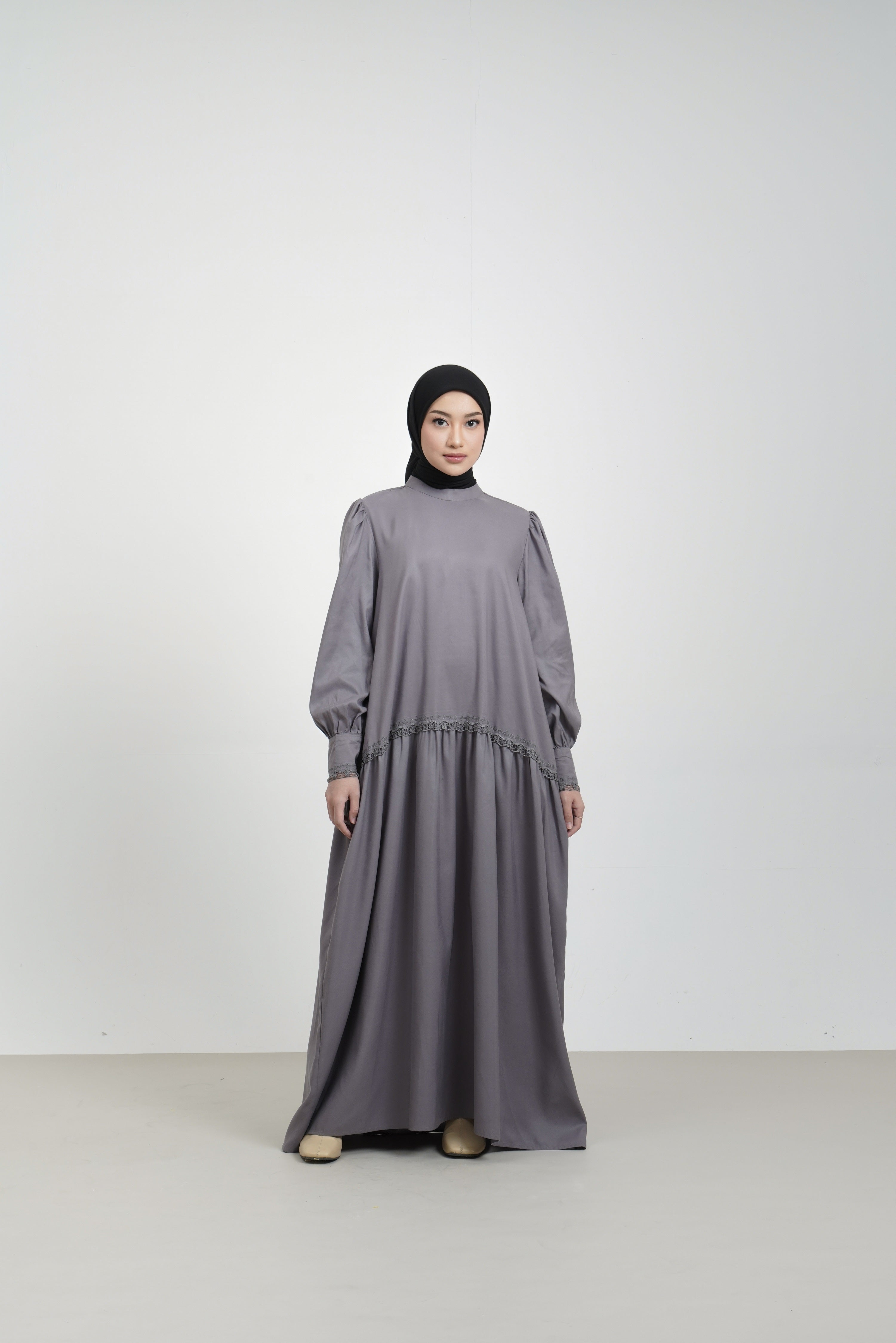 L Dress Puff Lined Lace