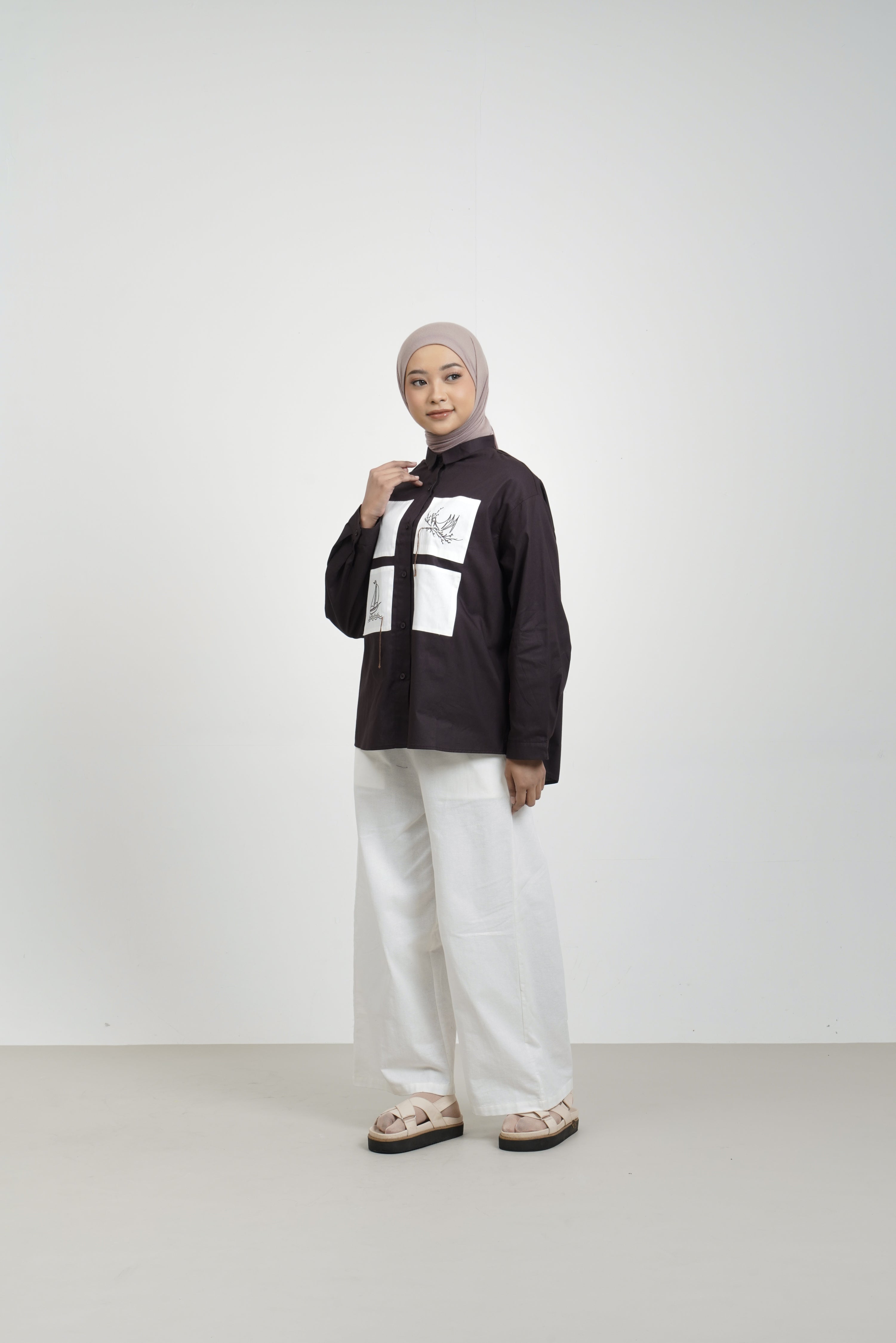 M Tunic Embro Patch Wanderer