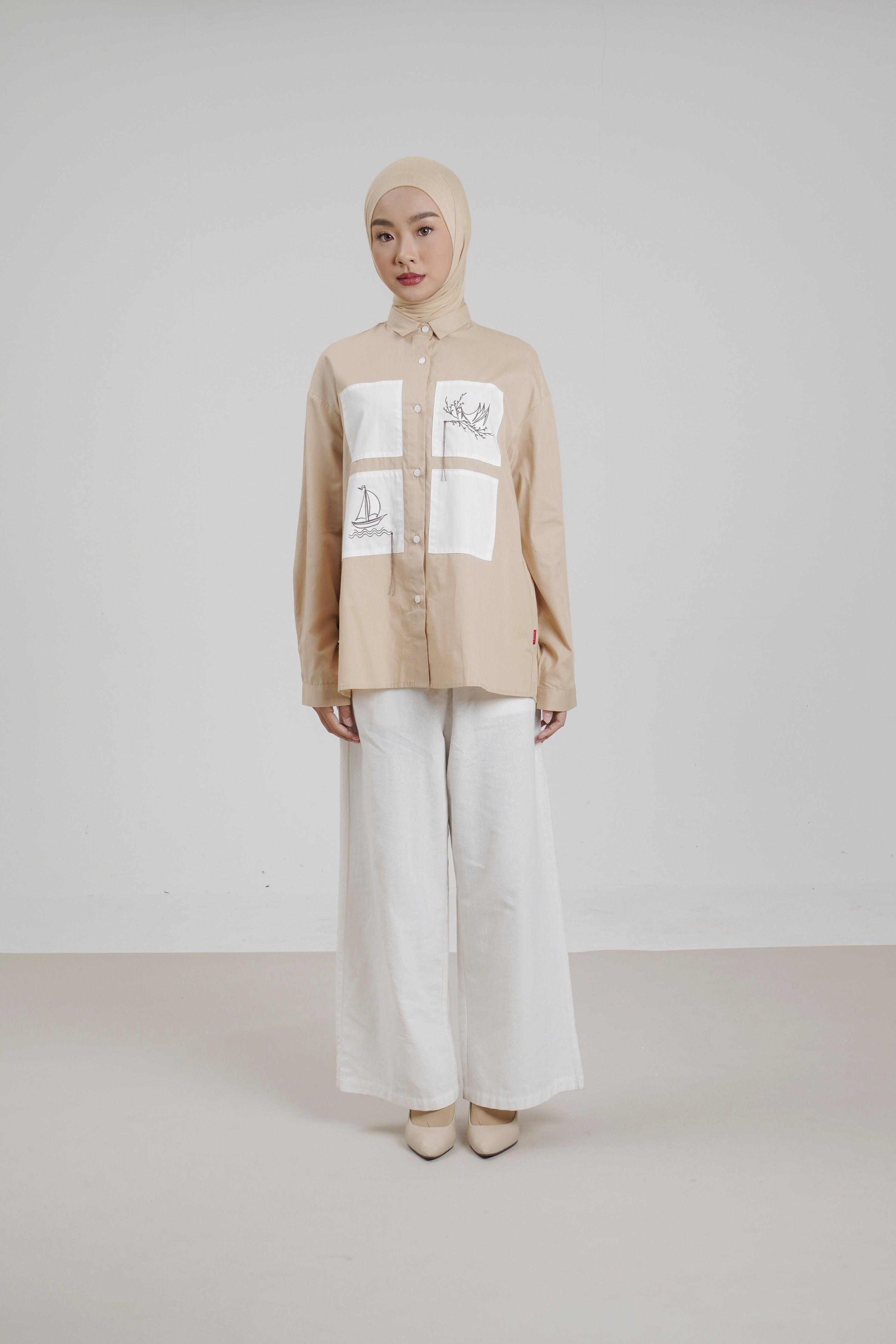 M Tunic Embro Patch Wanderer