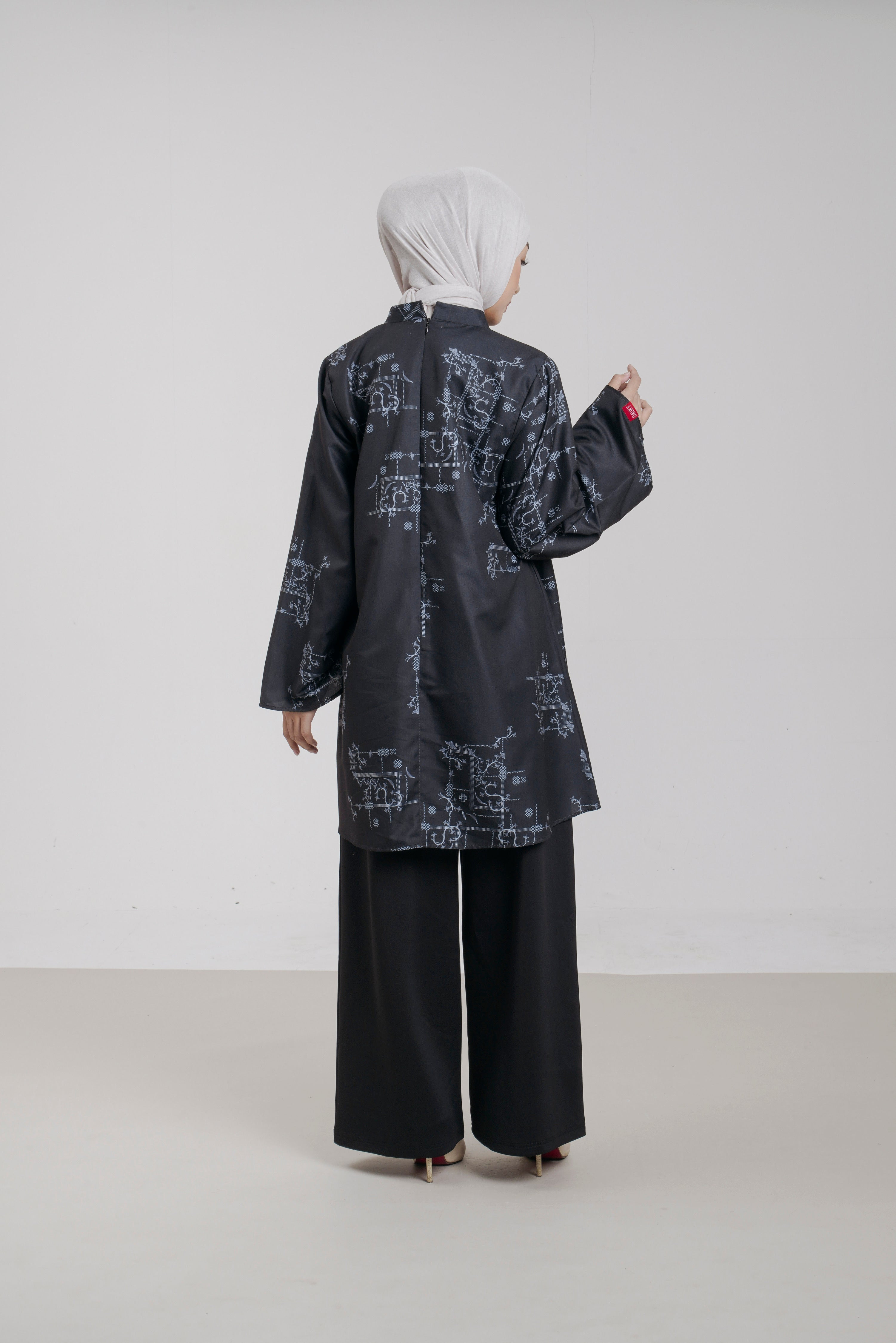 M Tunic Drape Bitter Bloom
