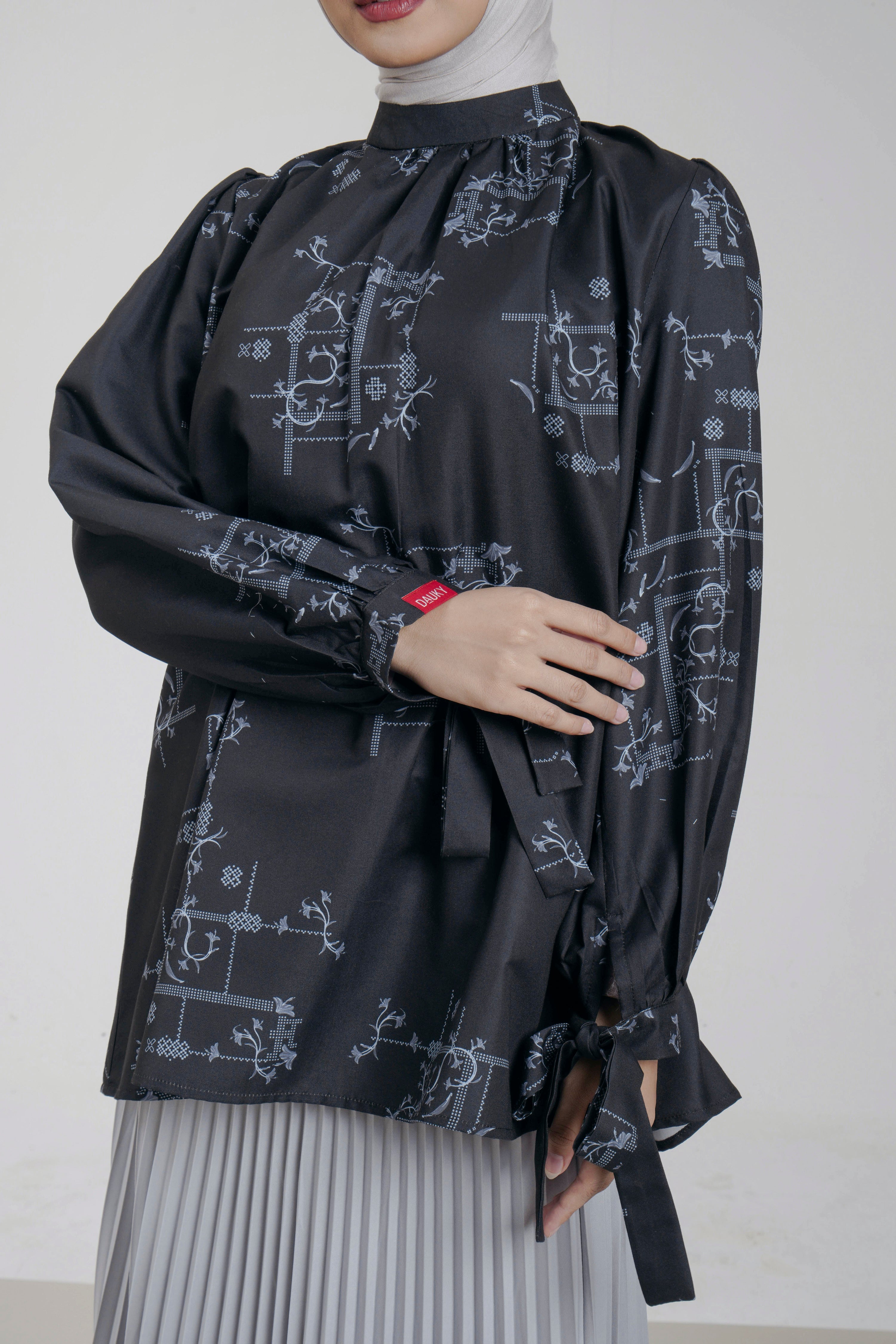 M Tunic Bitter Bloom