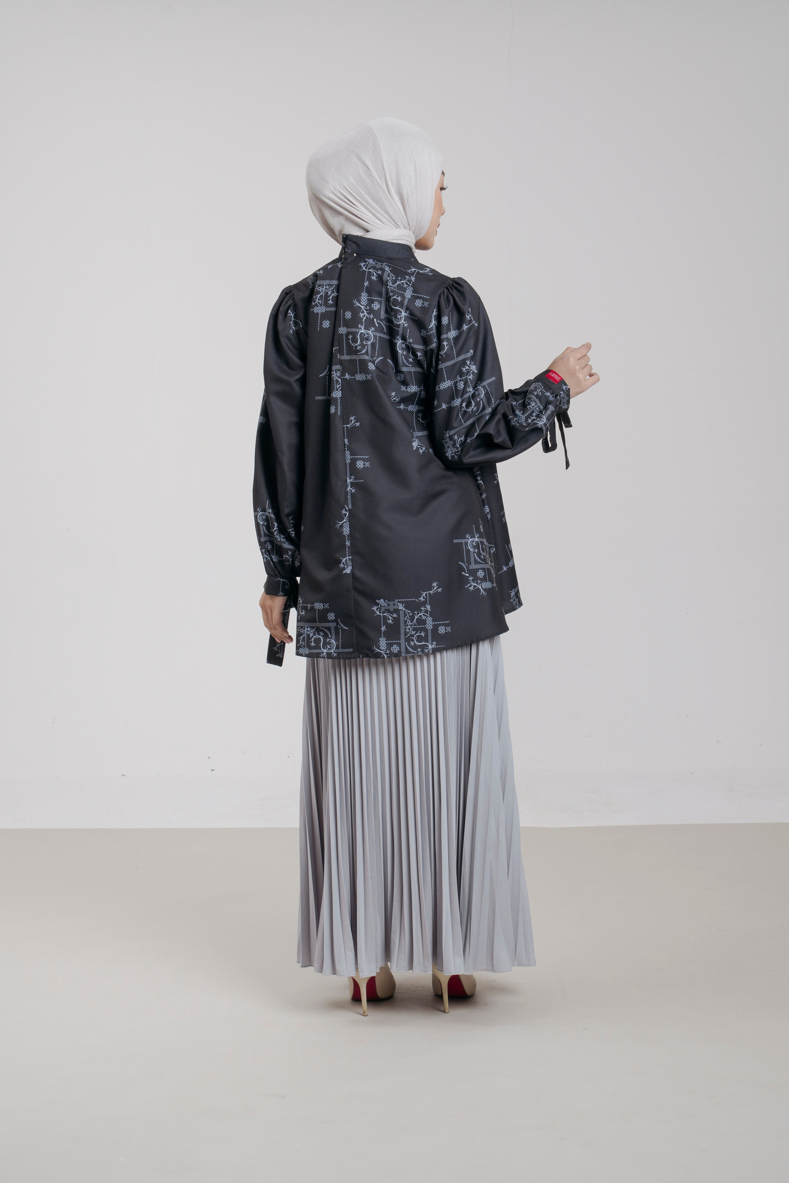 M Tunic Bitter Bloom