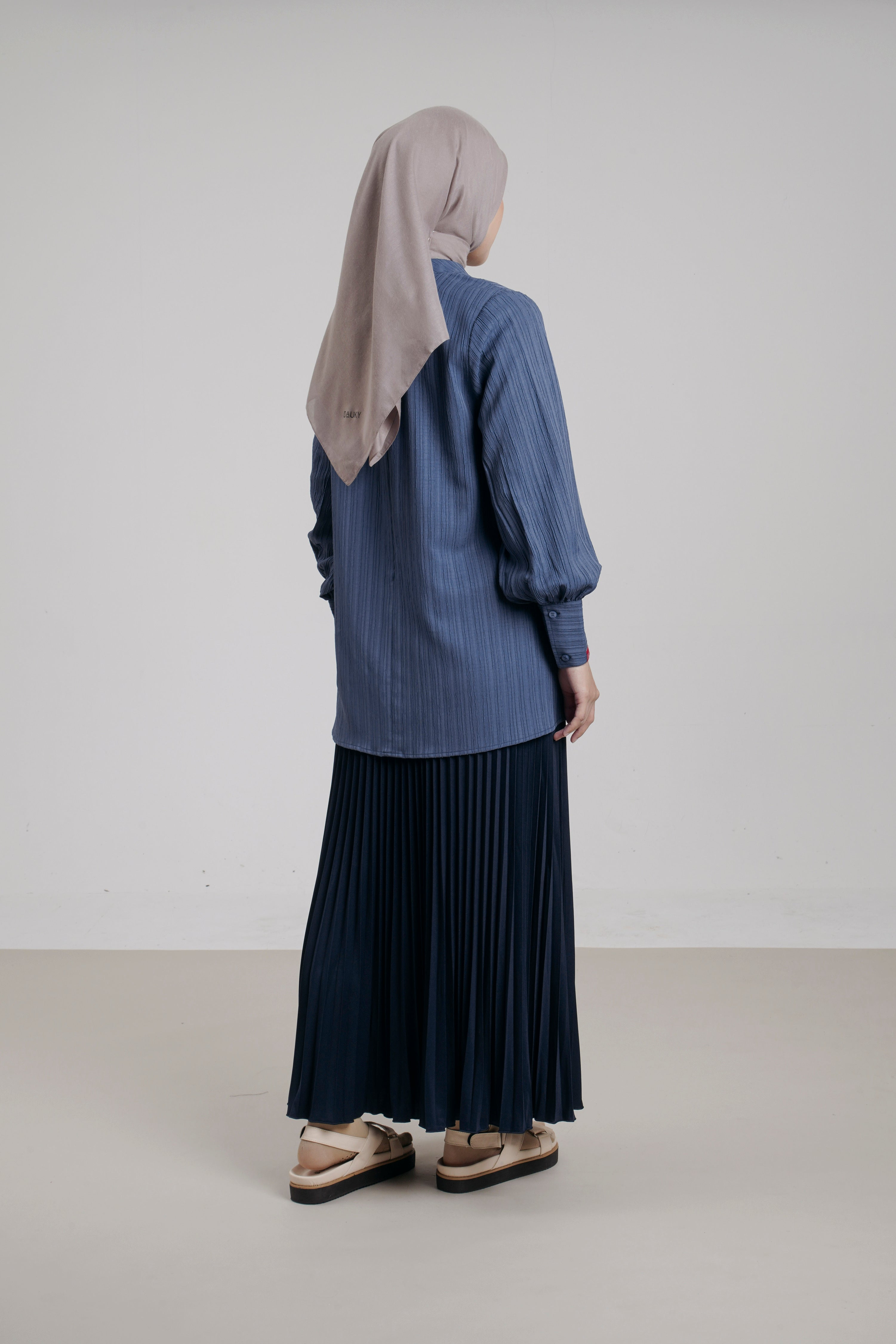 M Tunic Asymmetric Bloom