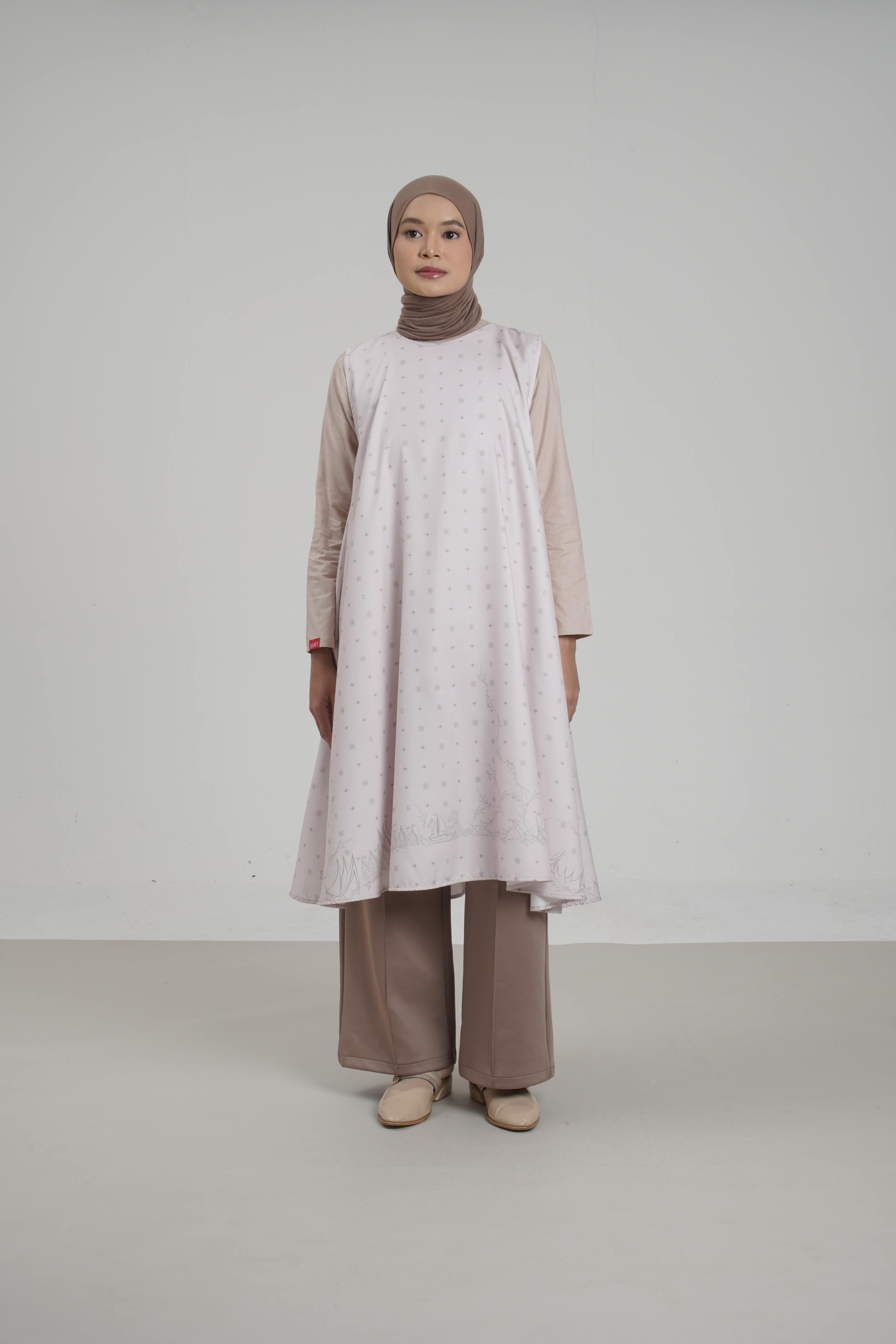 L Tunic Sleeveless Wanderer