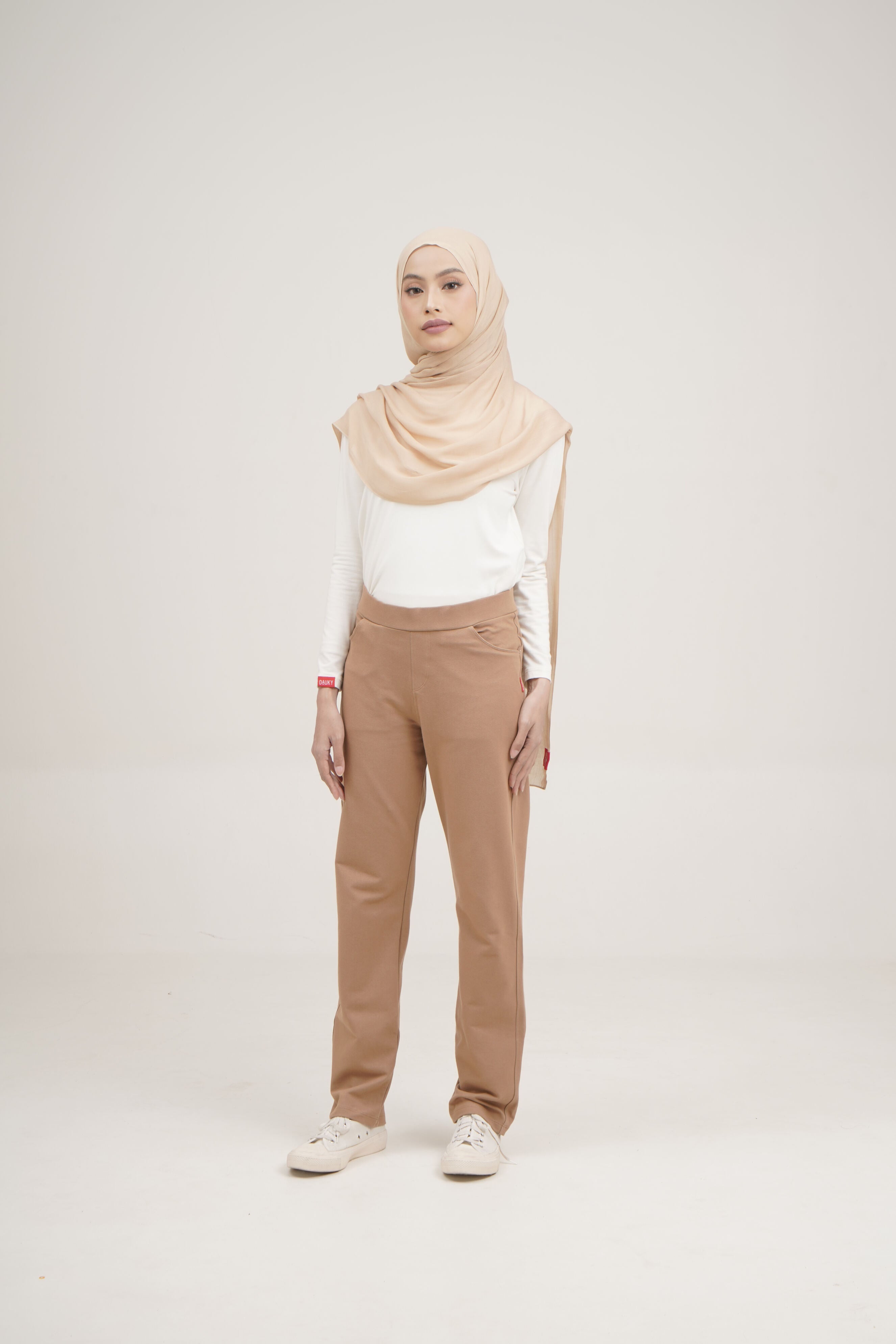 STRETCH PANTS