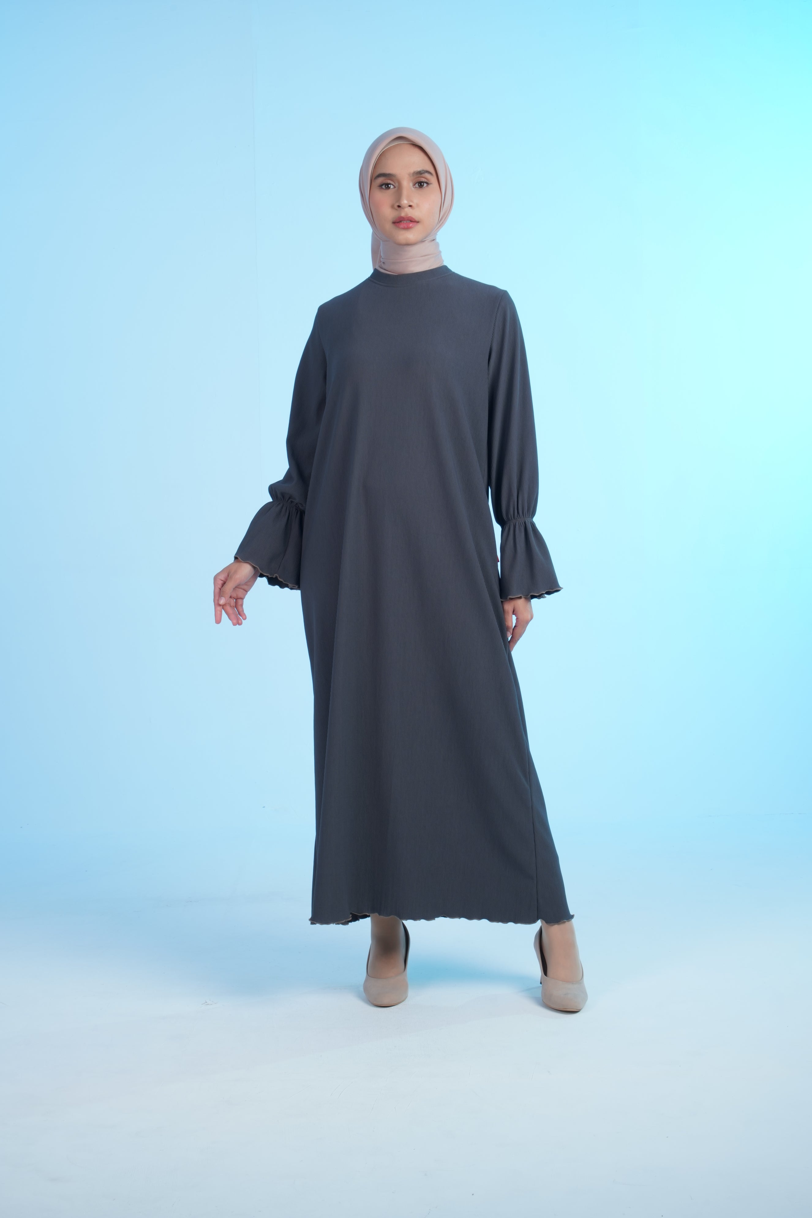 L DRESS CONTRASTED LINE B