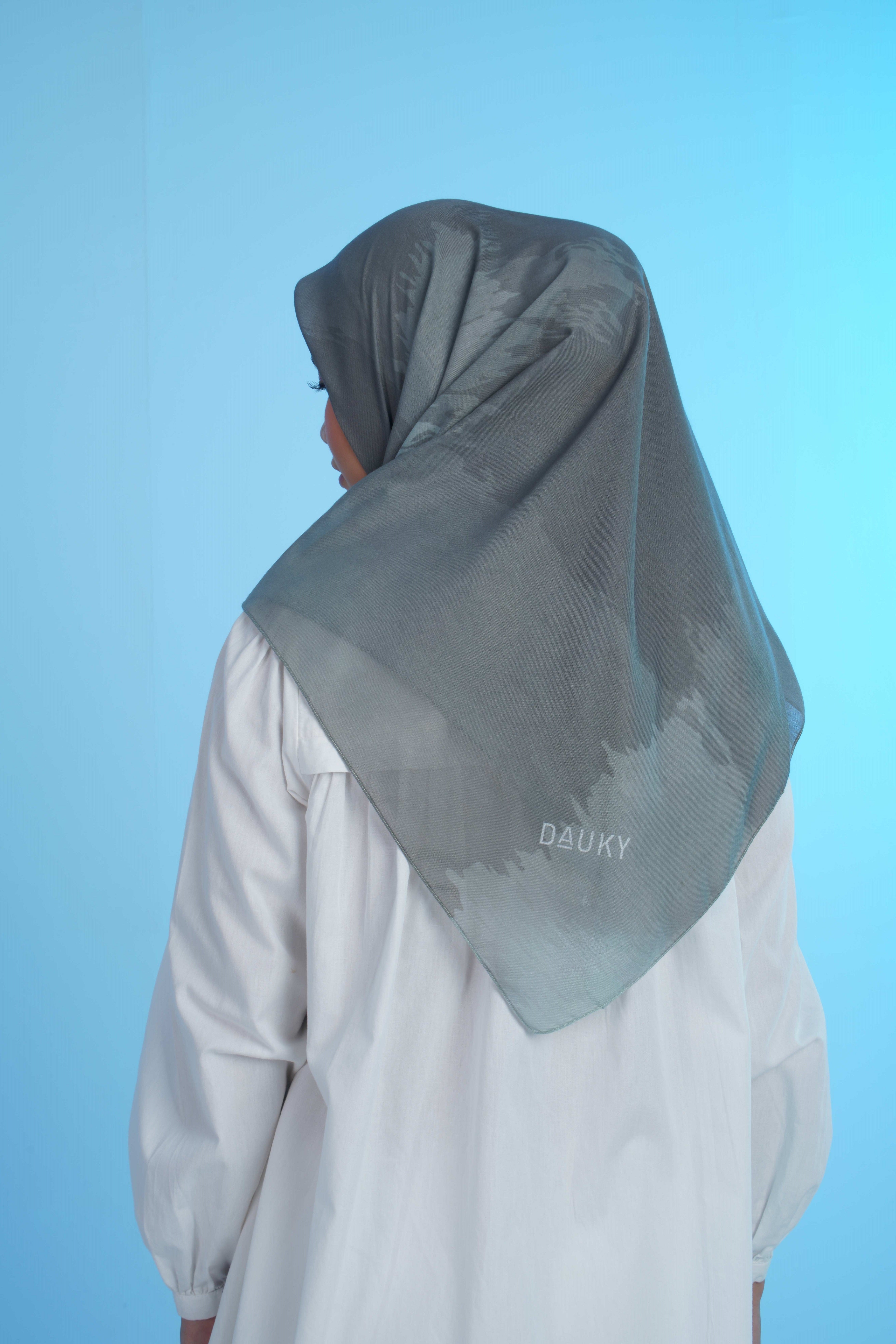 GRID WATER COLOR SCARF