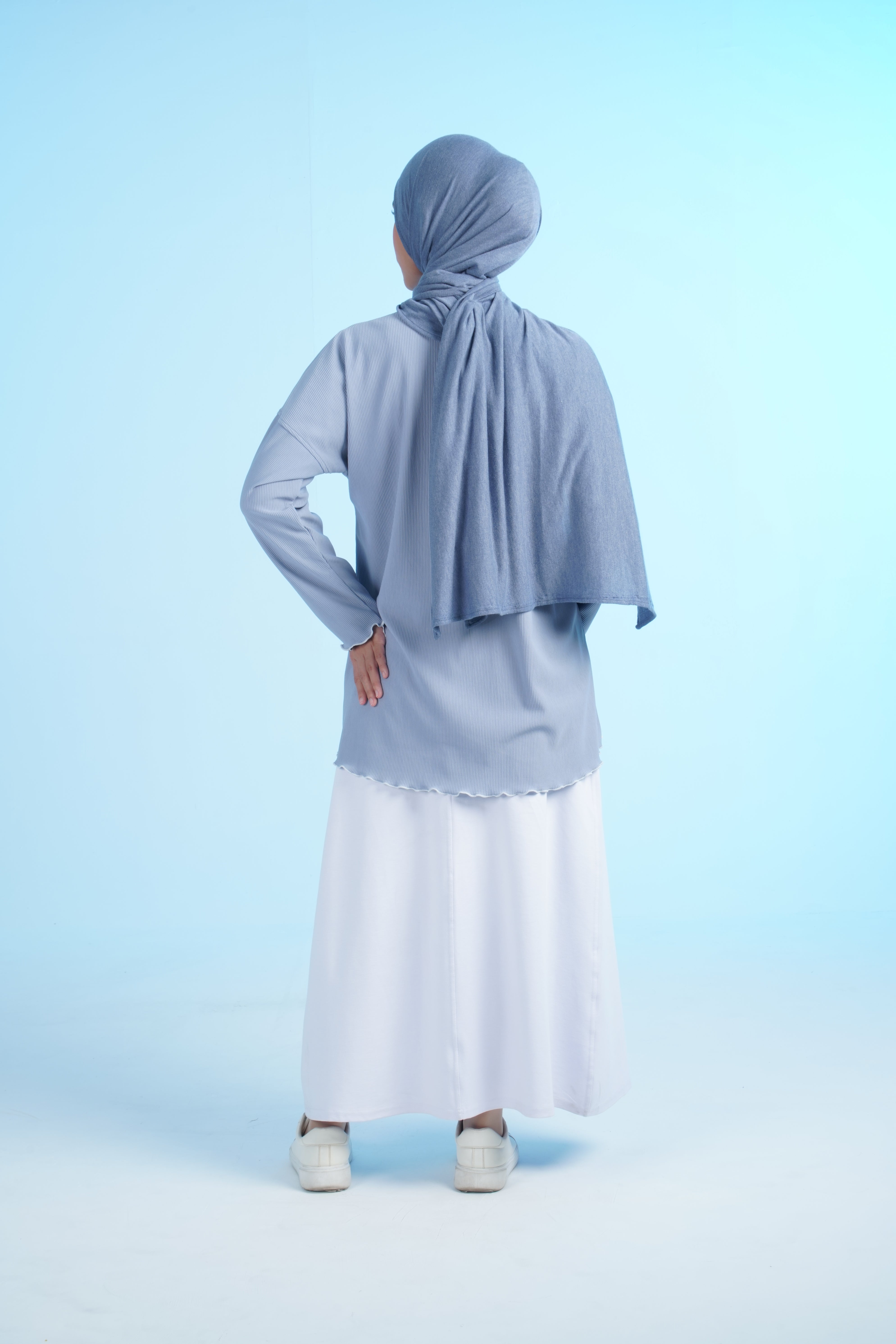 M TUNIC BS CONTRASTED LINE