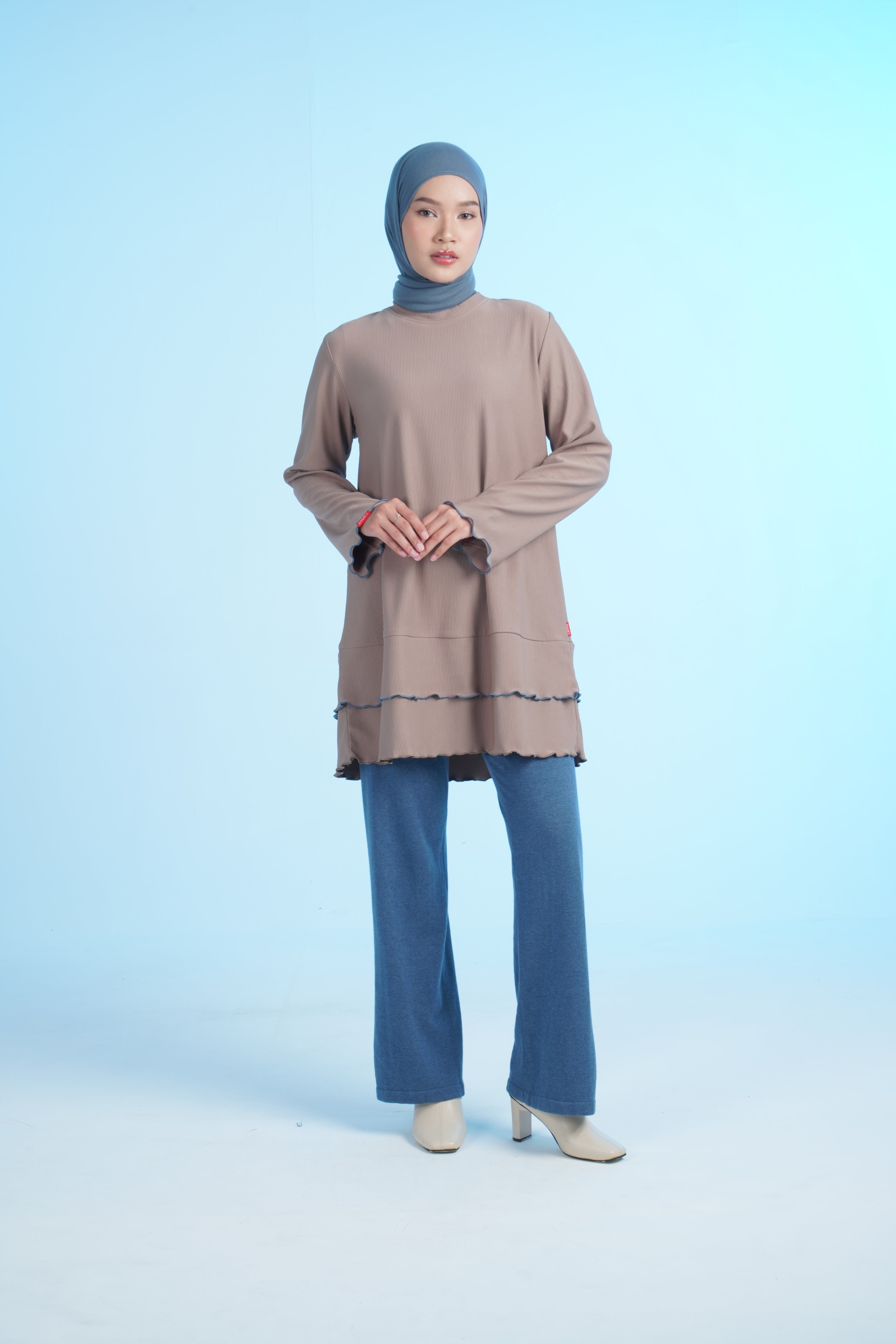 M TUNIC CONTRASTED LINE