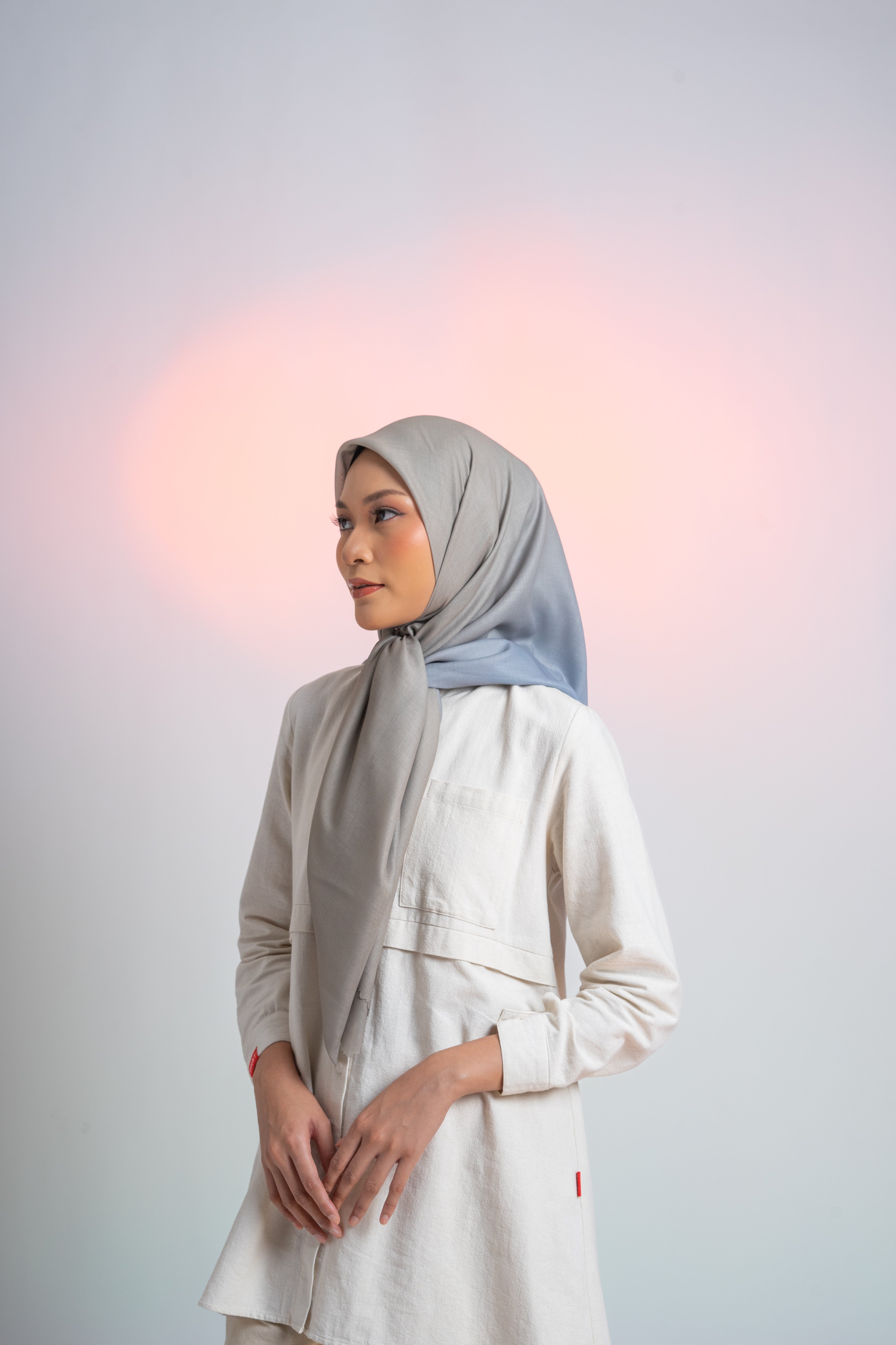 SYDNEY OMBRE PREMIUM SCARF - SAND