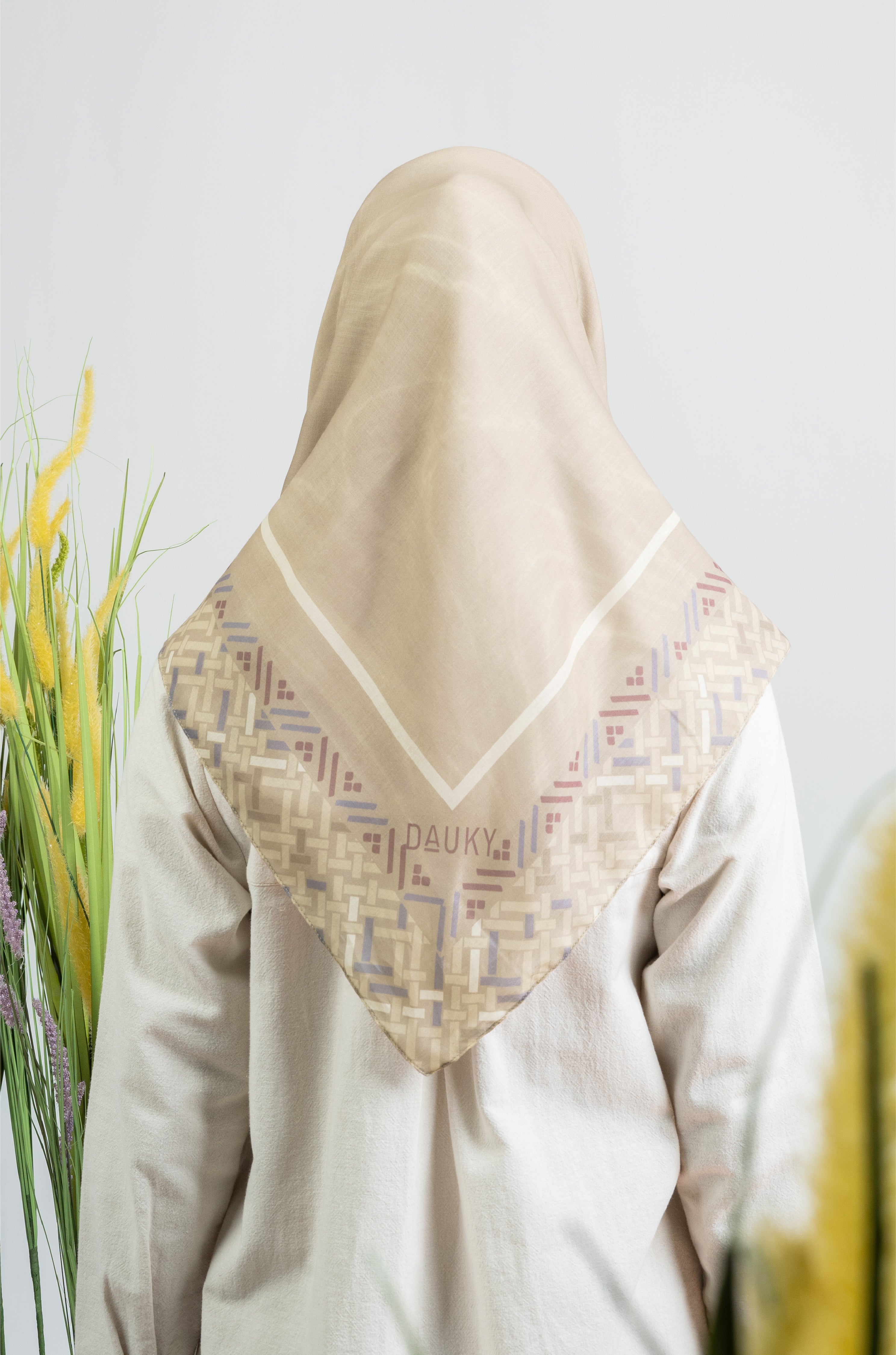 Decorative Geo Scarf - Olive