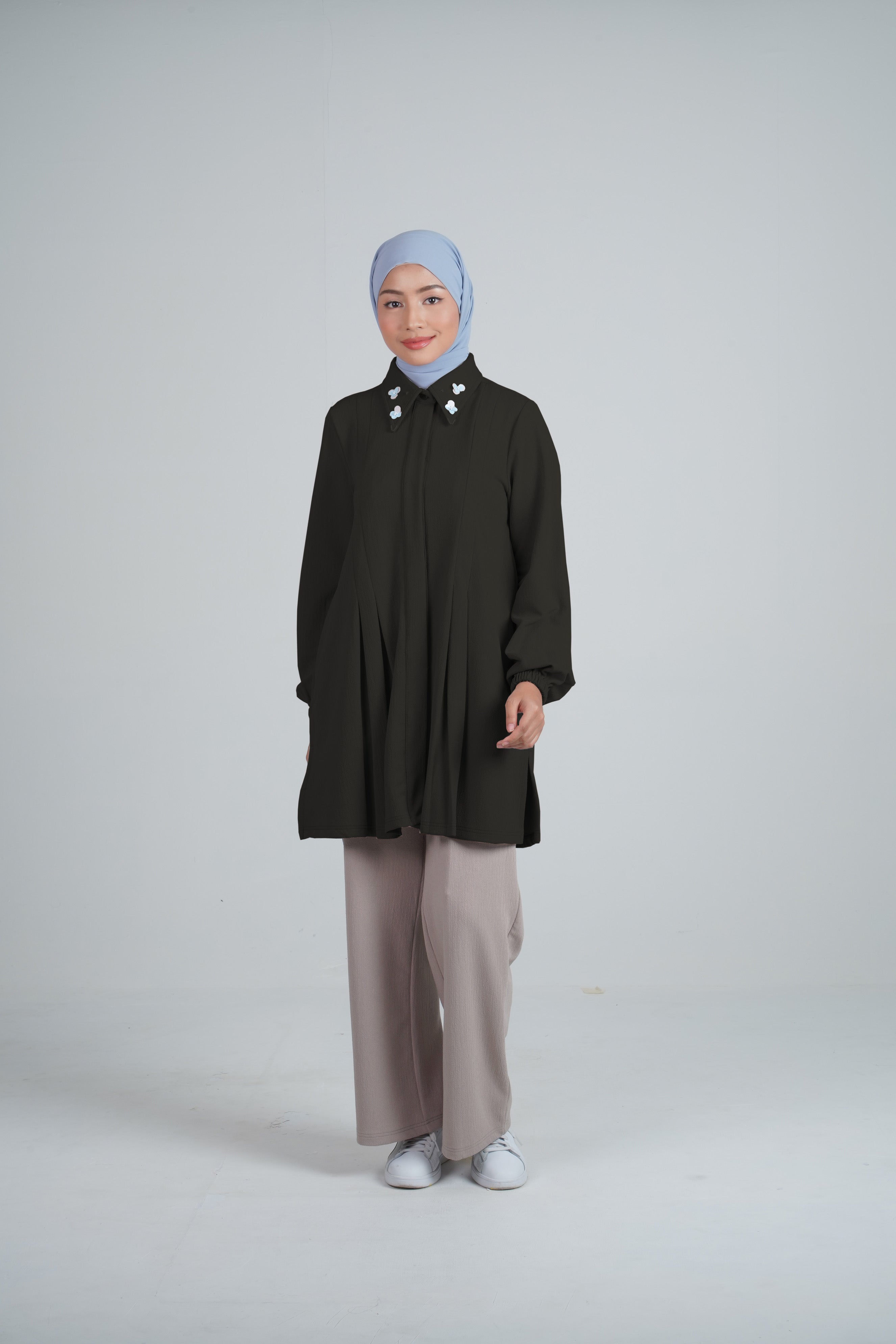 L TUNIC PLEATED SEQUIN