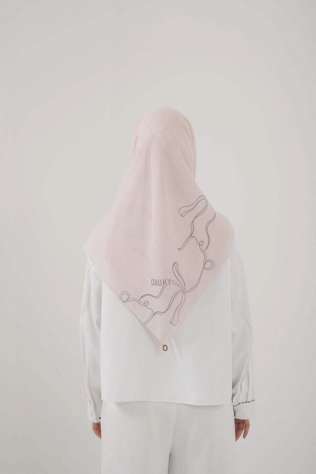 Ribbon Geo Scarf