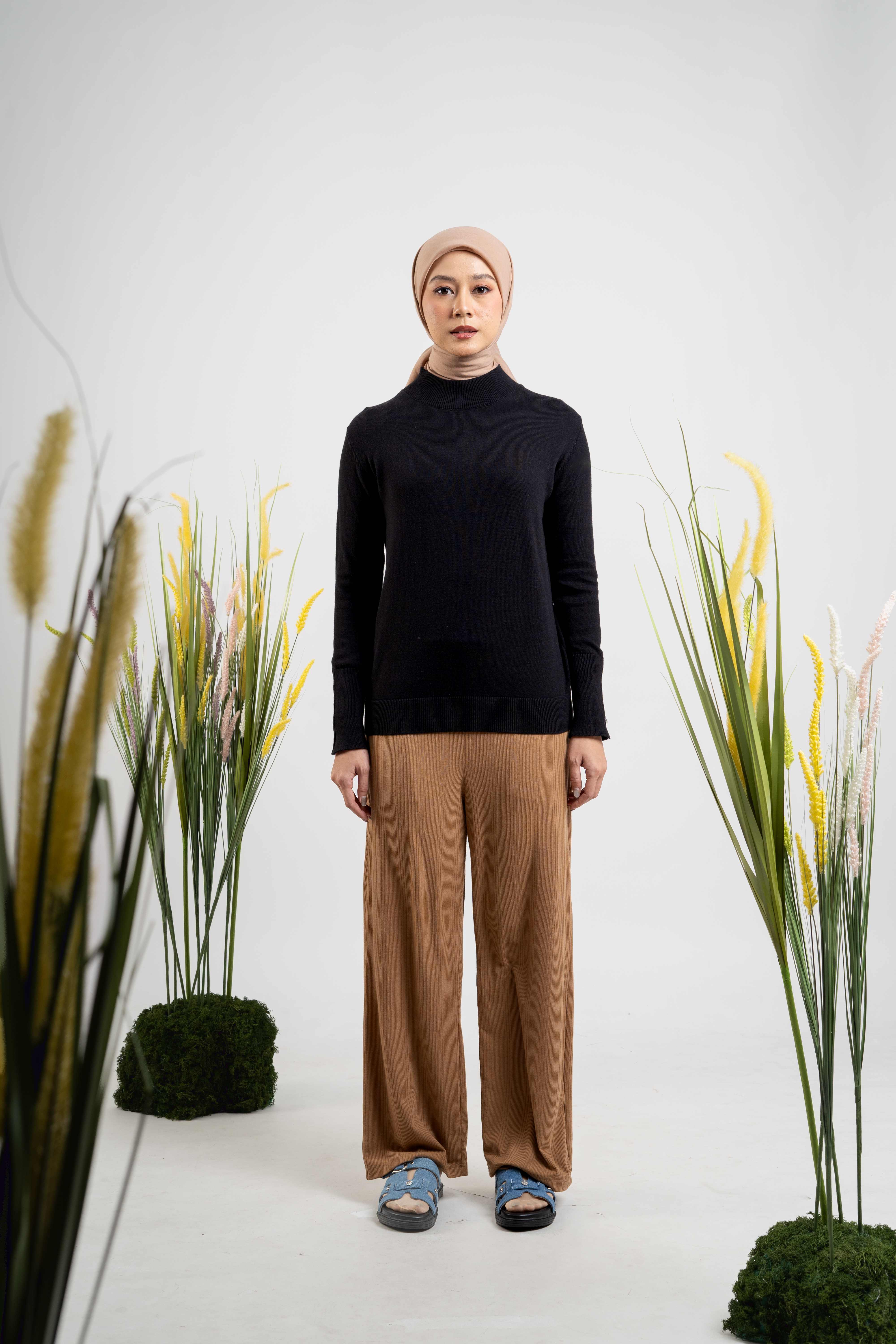 Inner Classic Knit- Black