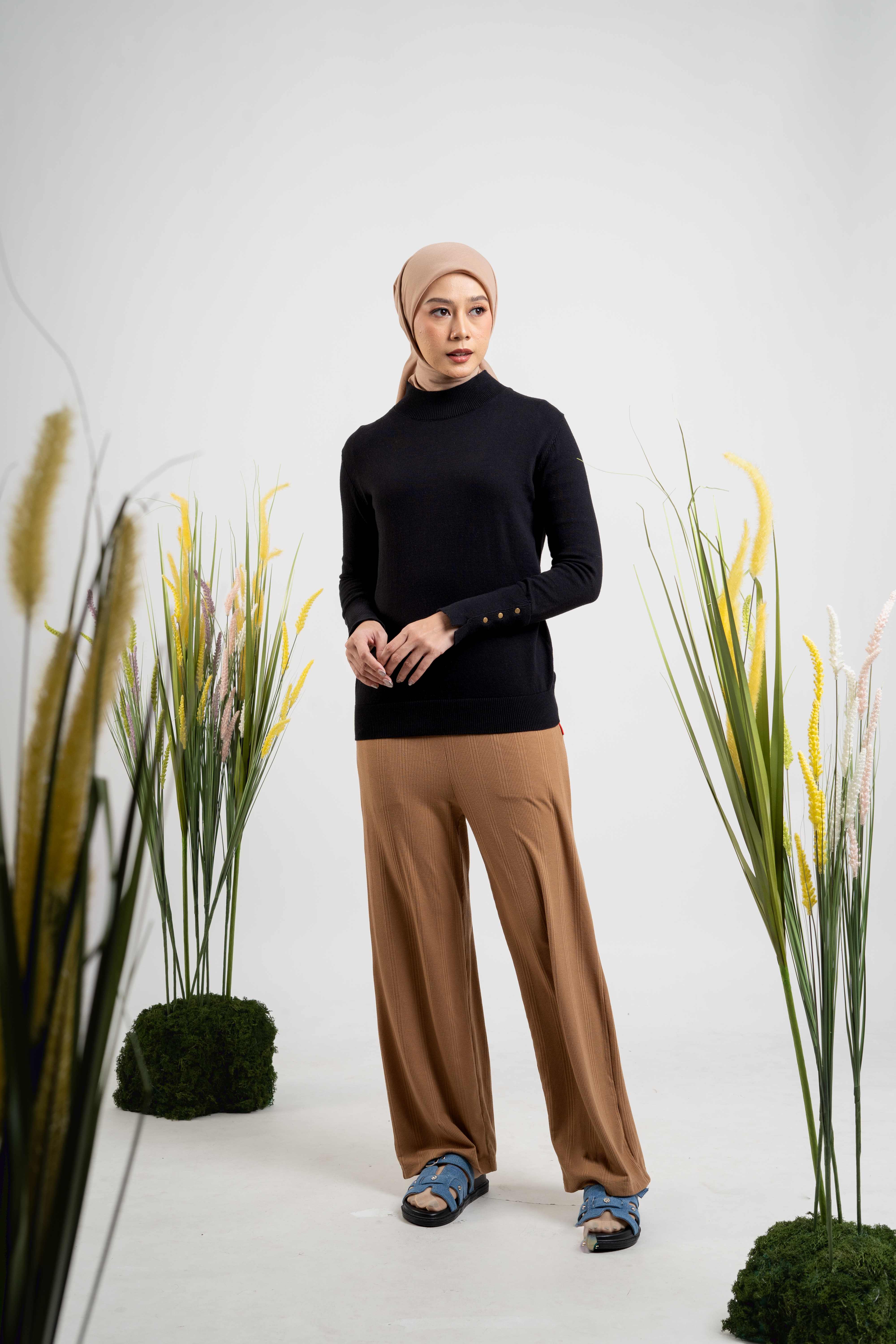 Inner Classic Knit- Black