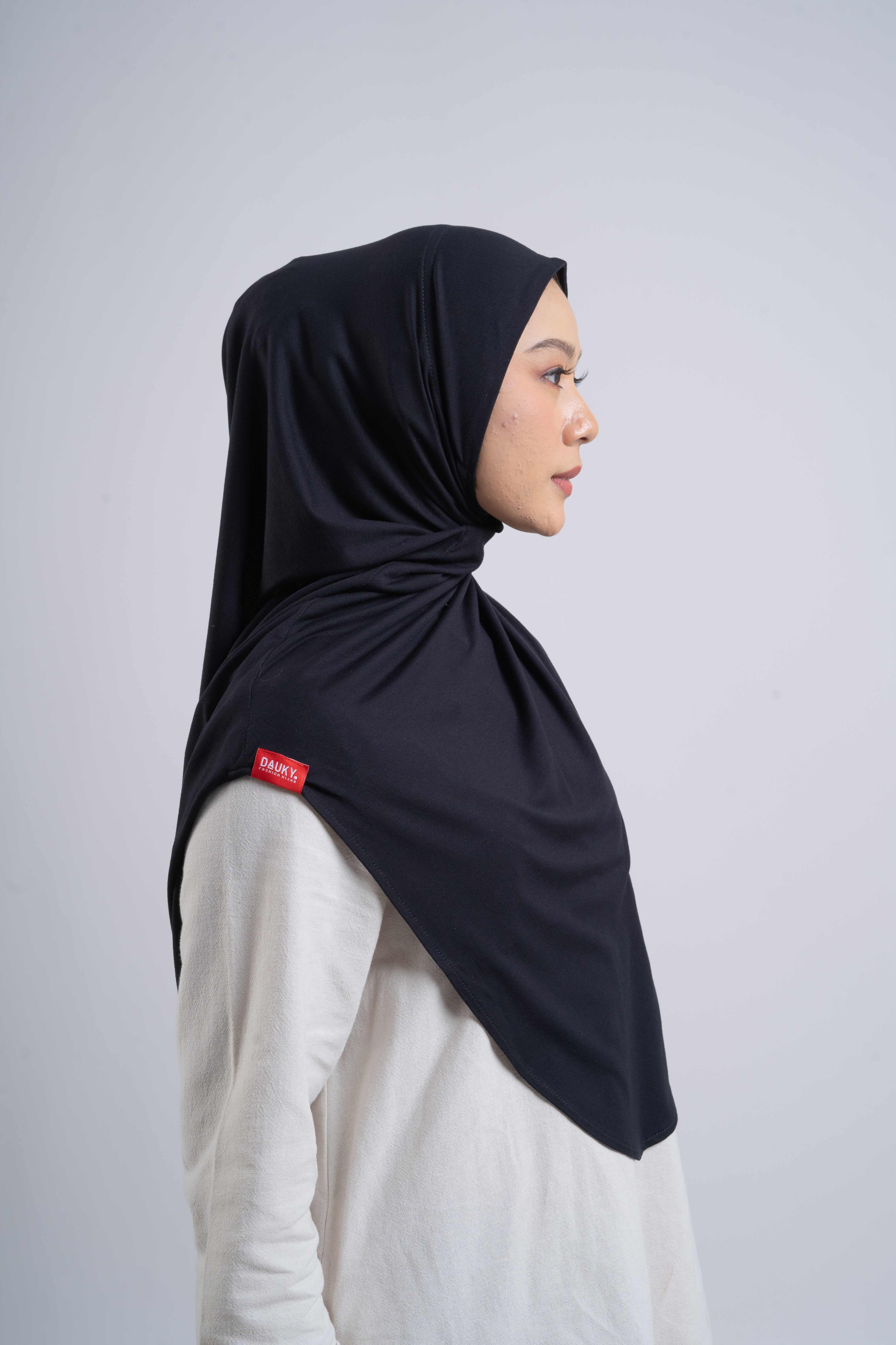 Curvy Instant Hijab - Black