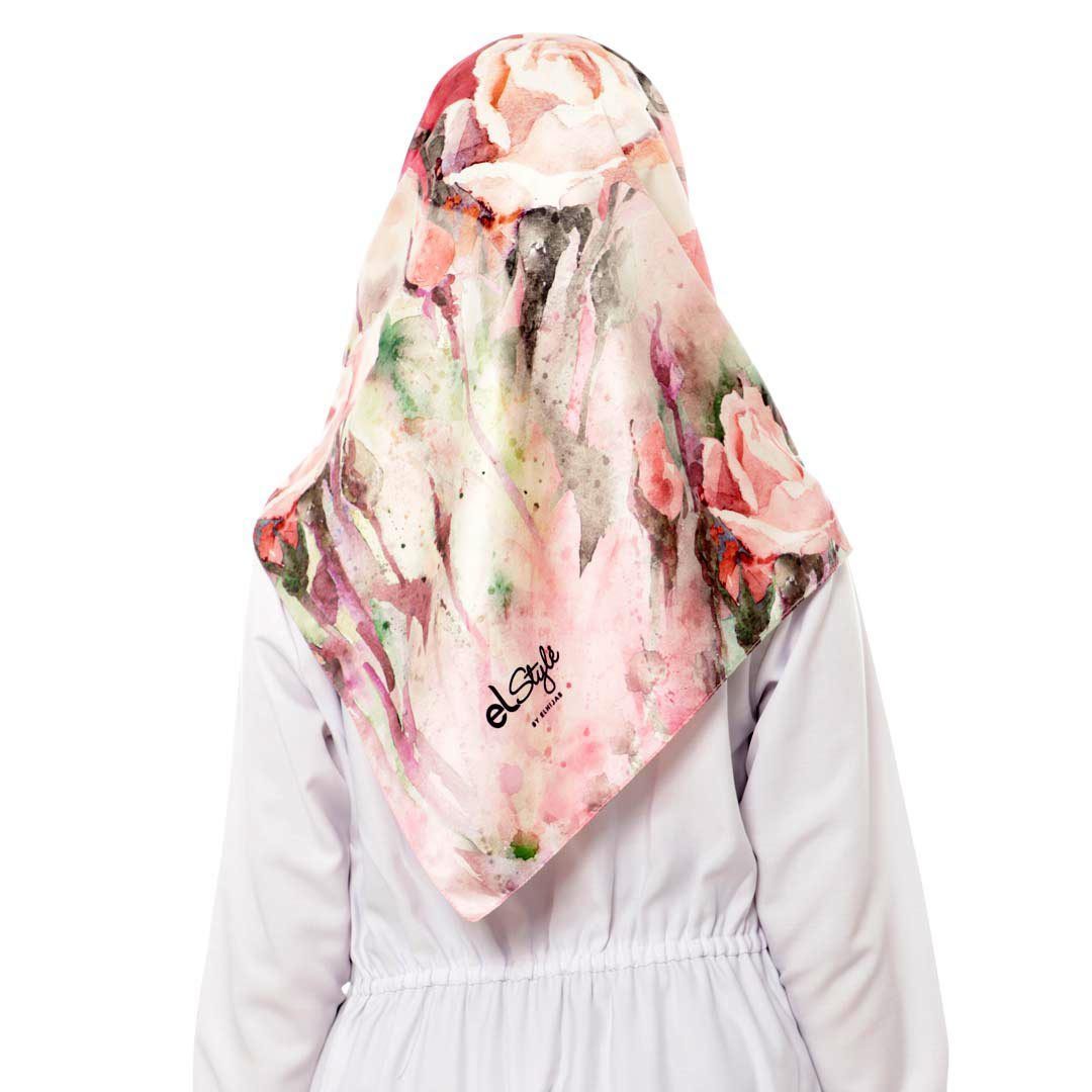 SALYA LAKENZA Random