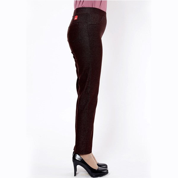 Straight Fit Coklat Tua 715