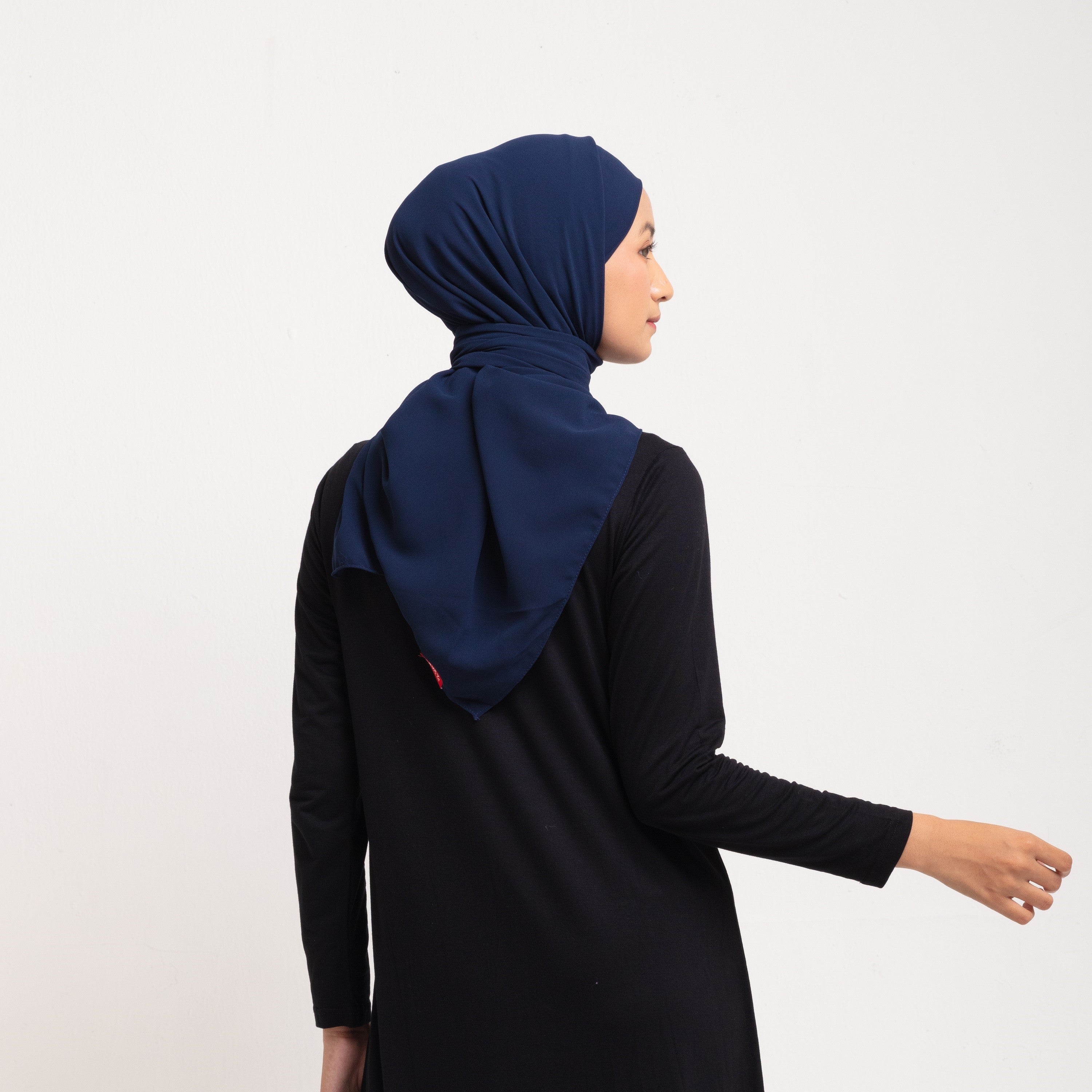 Hijab Square Instan - Navy