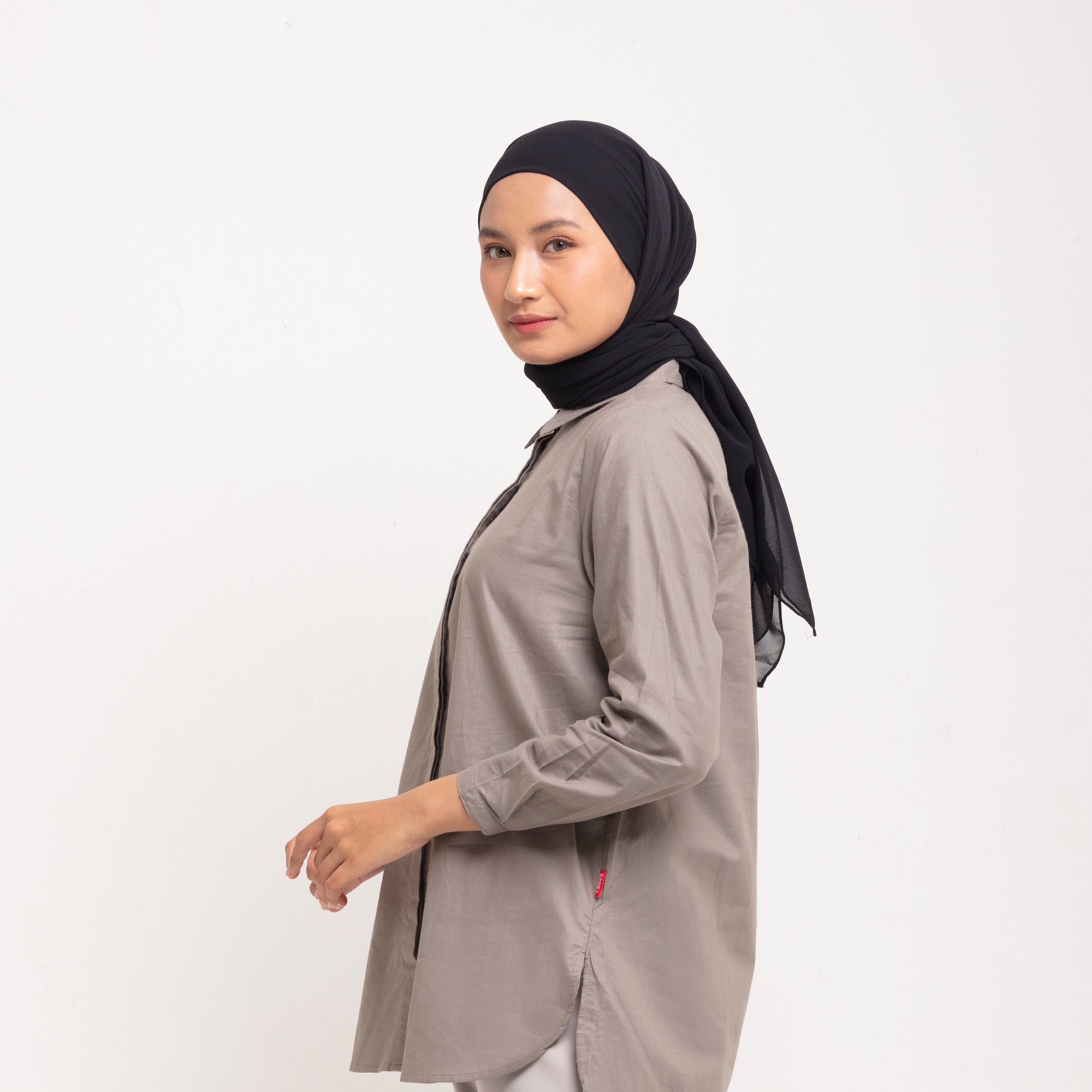 Dauky Hijab Square Instan - Hitam