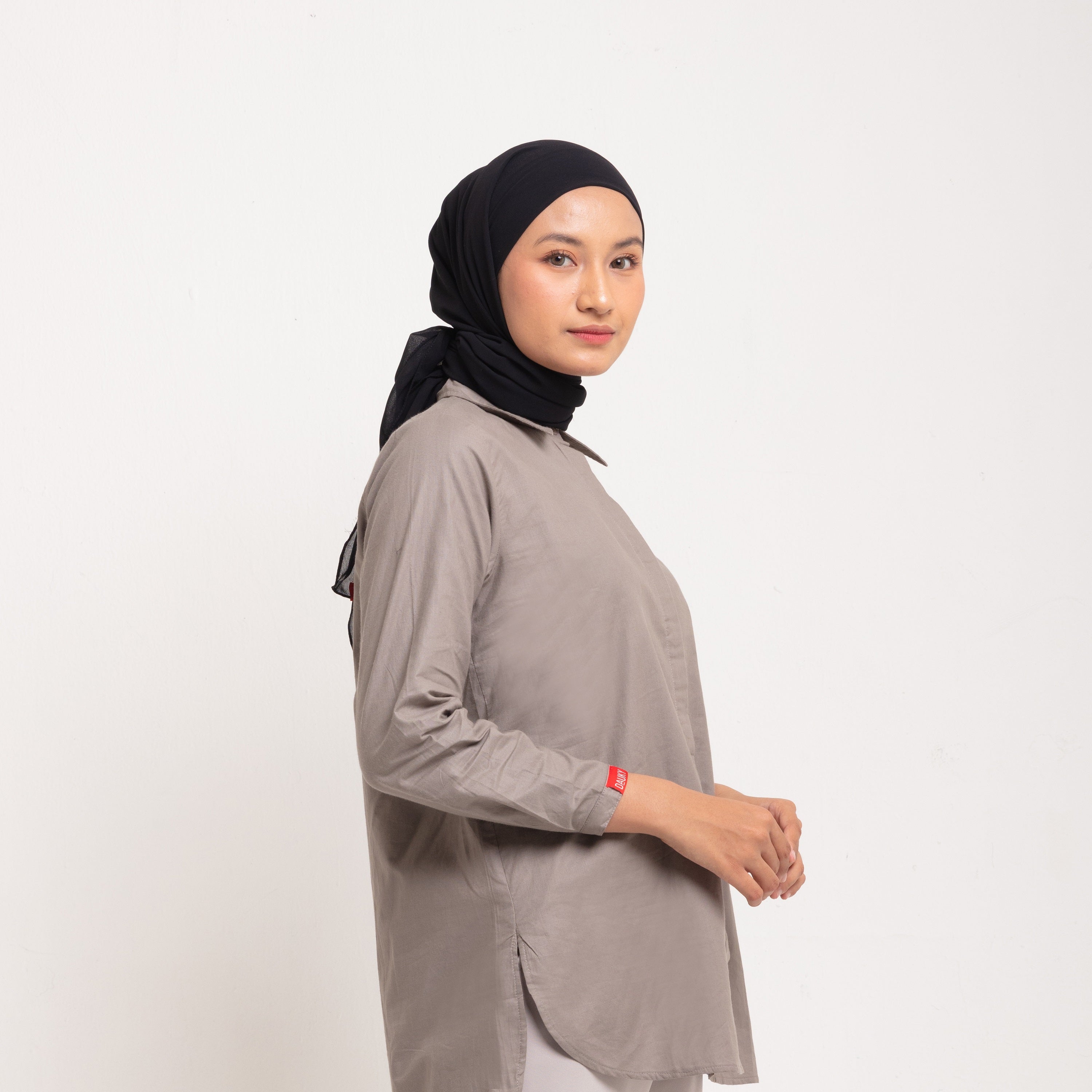 Dauky Hijab Square Instan - Hitam