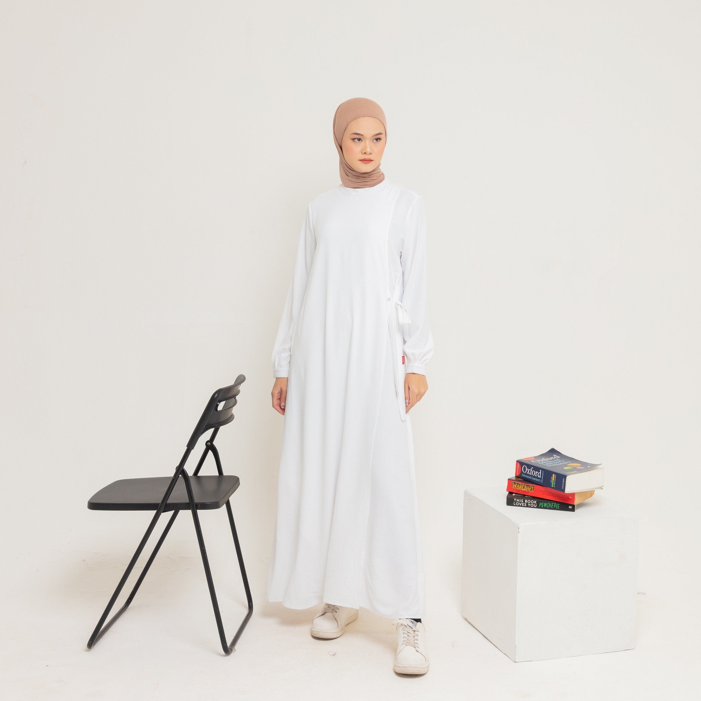 L Dress Side Belt - BW